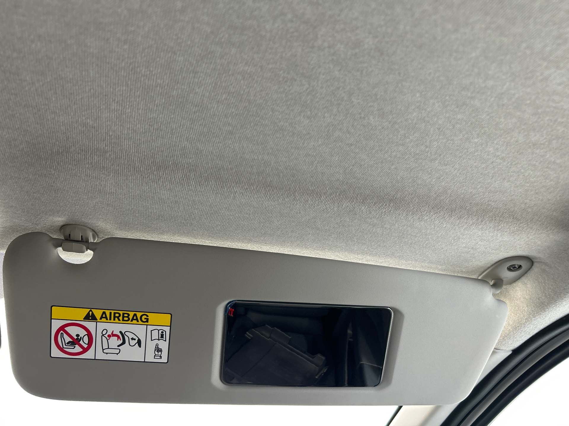RENAULT TRAFIC FOURGON FG BLUE DCI 130 L1H1 2T8 GSR2 ADVANCE