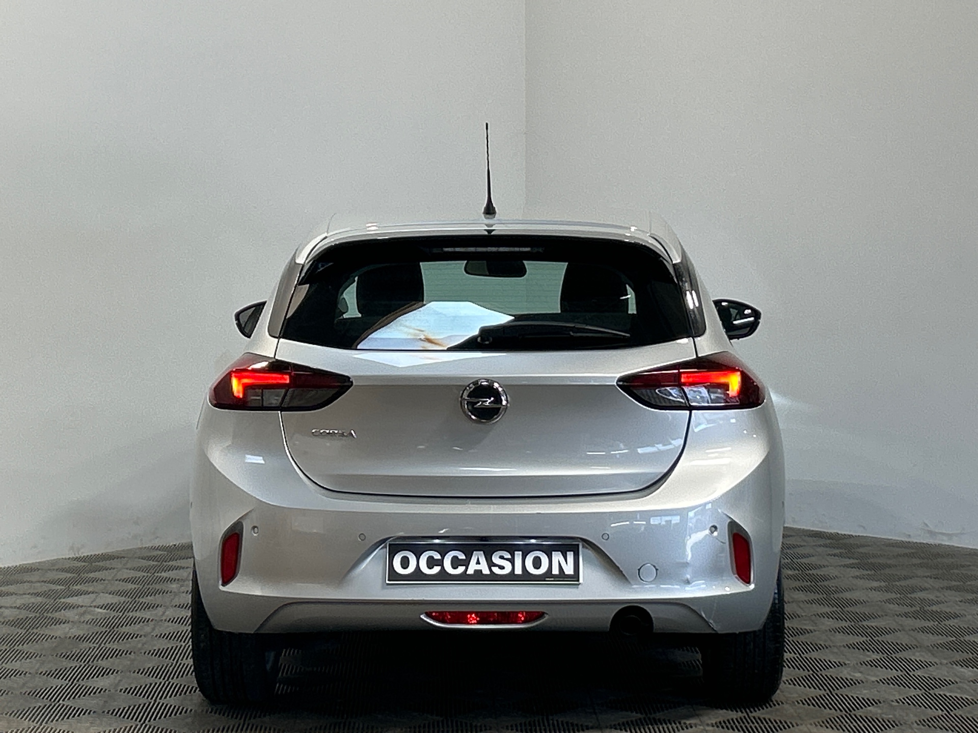 OPEL CORSA 1.5 Diesel 100 ch BVM6 Elegance Business