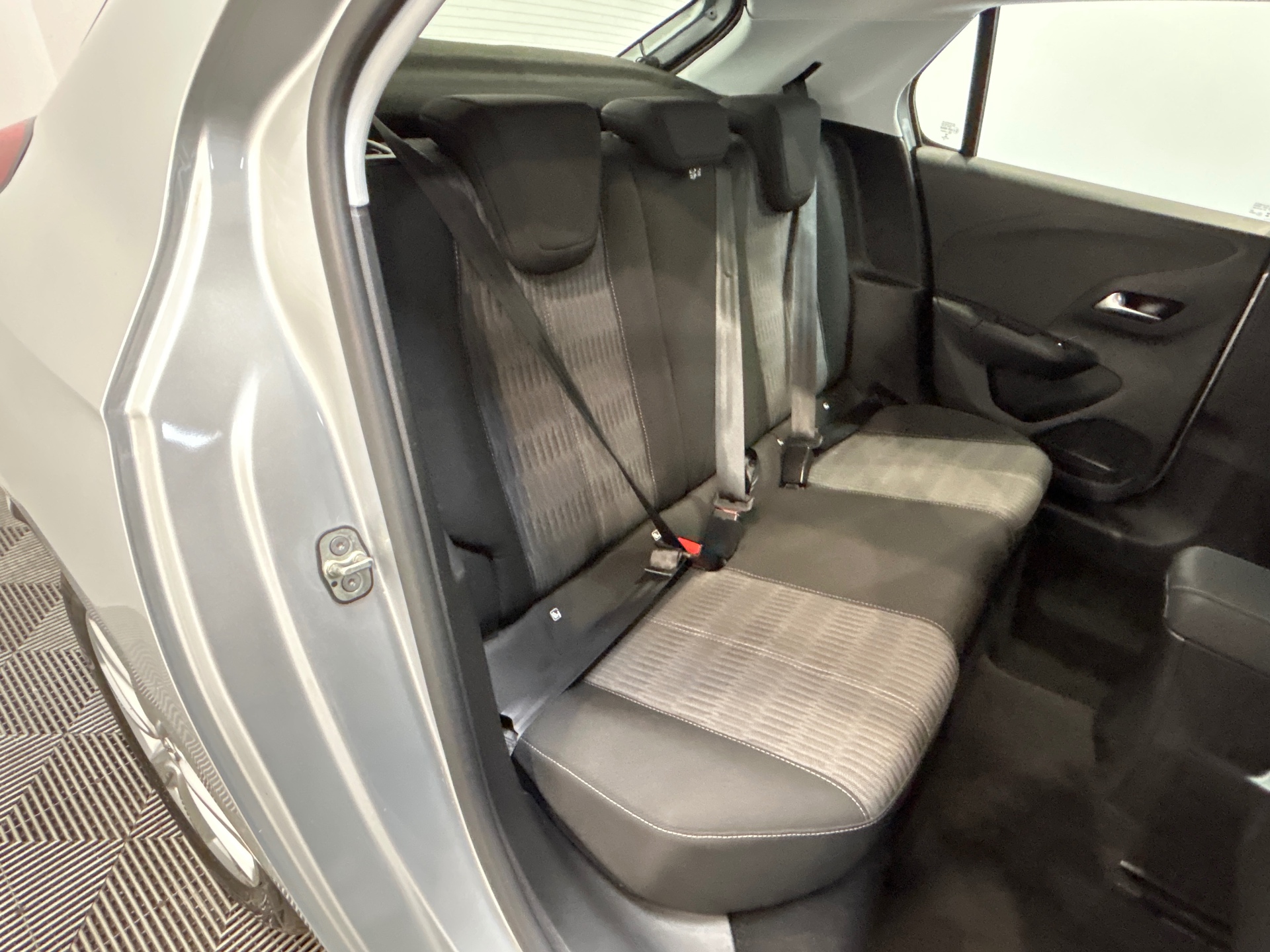OPEL CORSA 1.5 Diesel 100 ch BVM6 Elegance Business