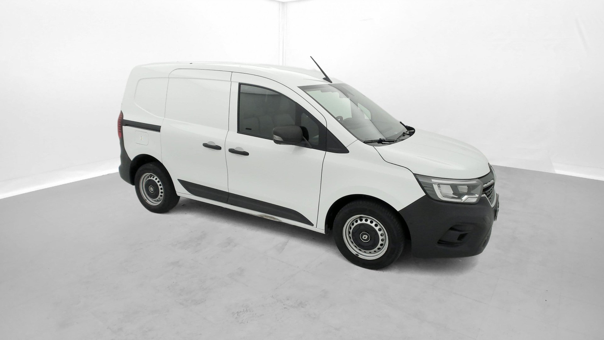 RENAULT KANGOO VAN BLUE DCI 95 GRAND CONFORT- 22