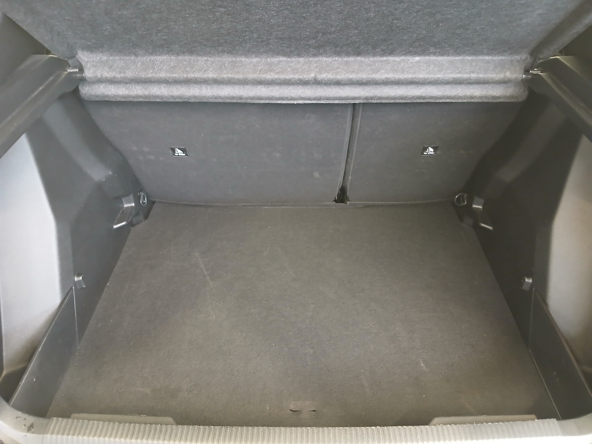 PEUGEOT 2008 Style Hybrid 145 ch e-DCS6