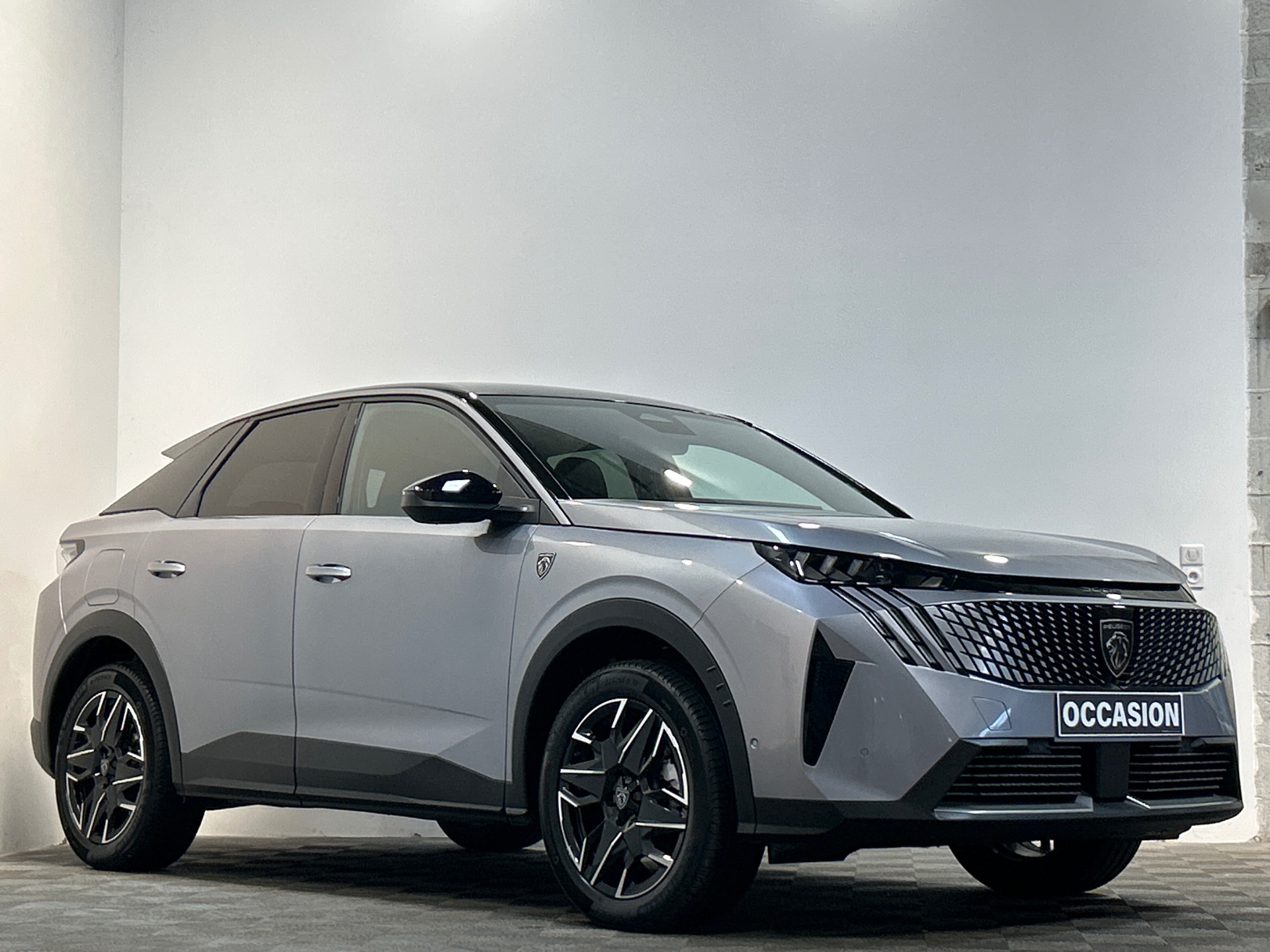 PEUGEOT 3008 Hybrid 145 e-DCS6 GT