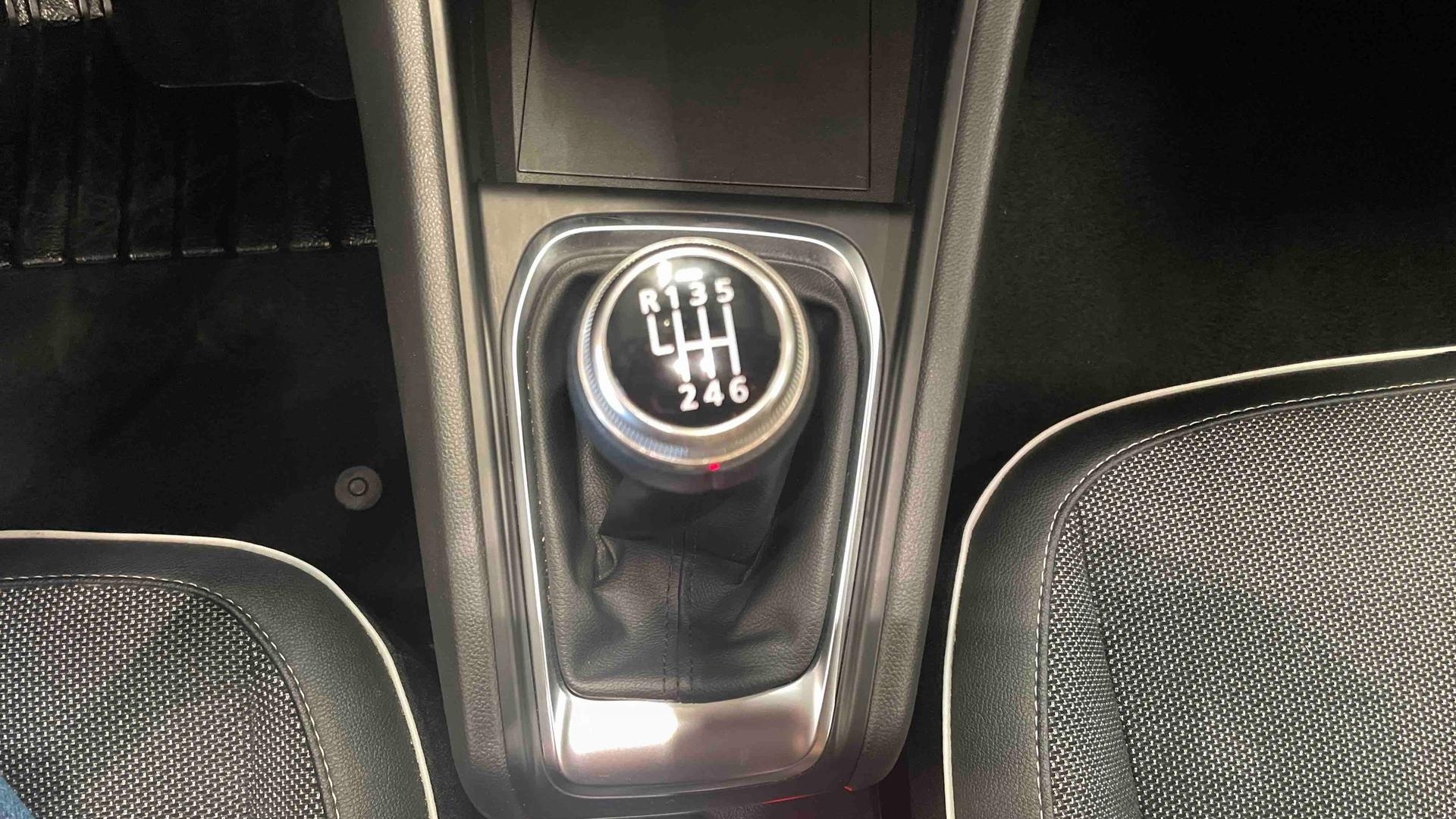 RENAULT CAPTUR techno TCe 90