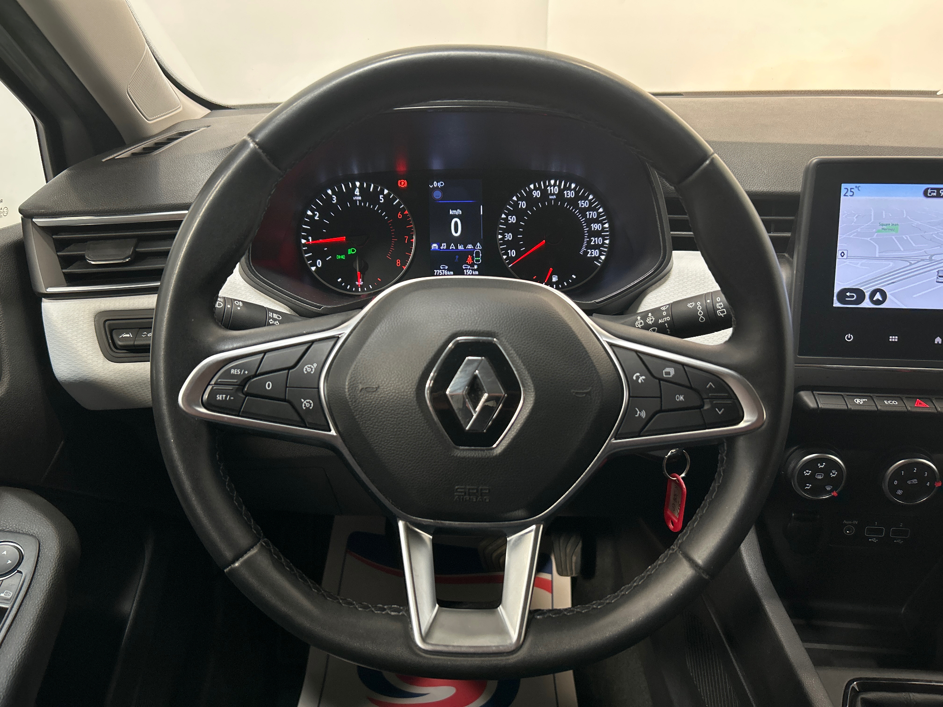 RENAULT CLIO V TCe 90 - 21 Zen