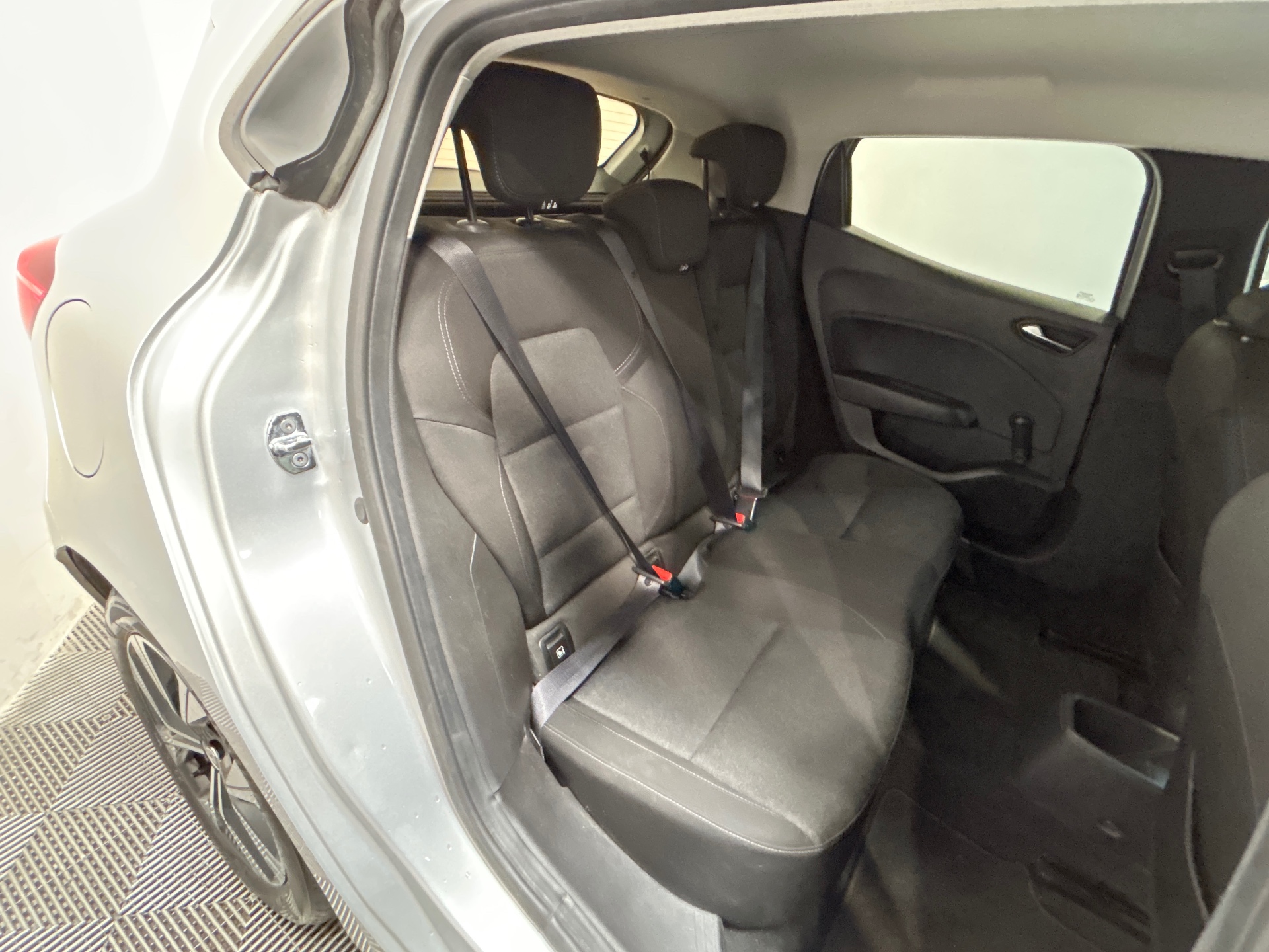 RENAULT CLIO V TCe 90 - 21 Zen