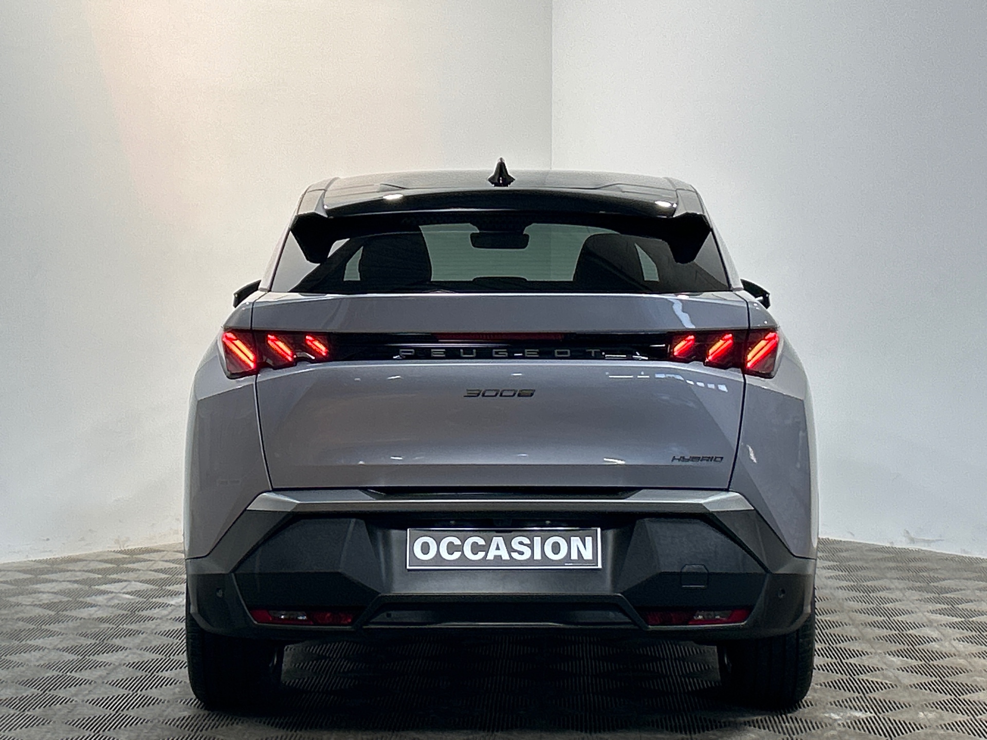 PEUGEOT 3008 Hybrid 145 e-DCS6 GT