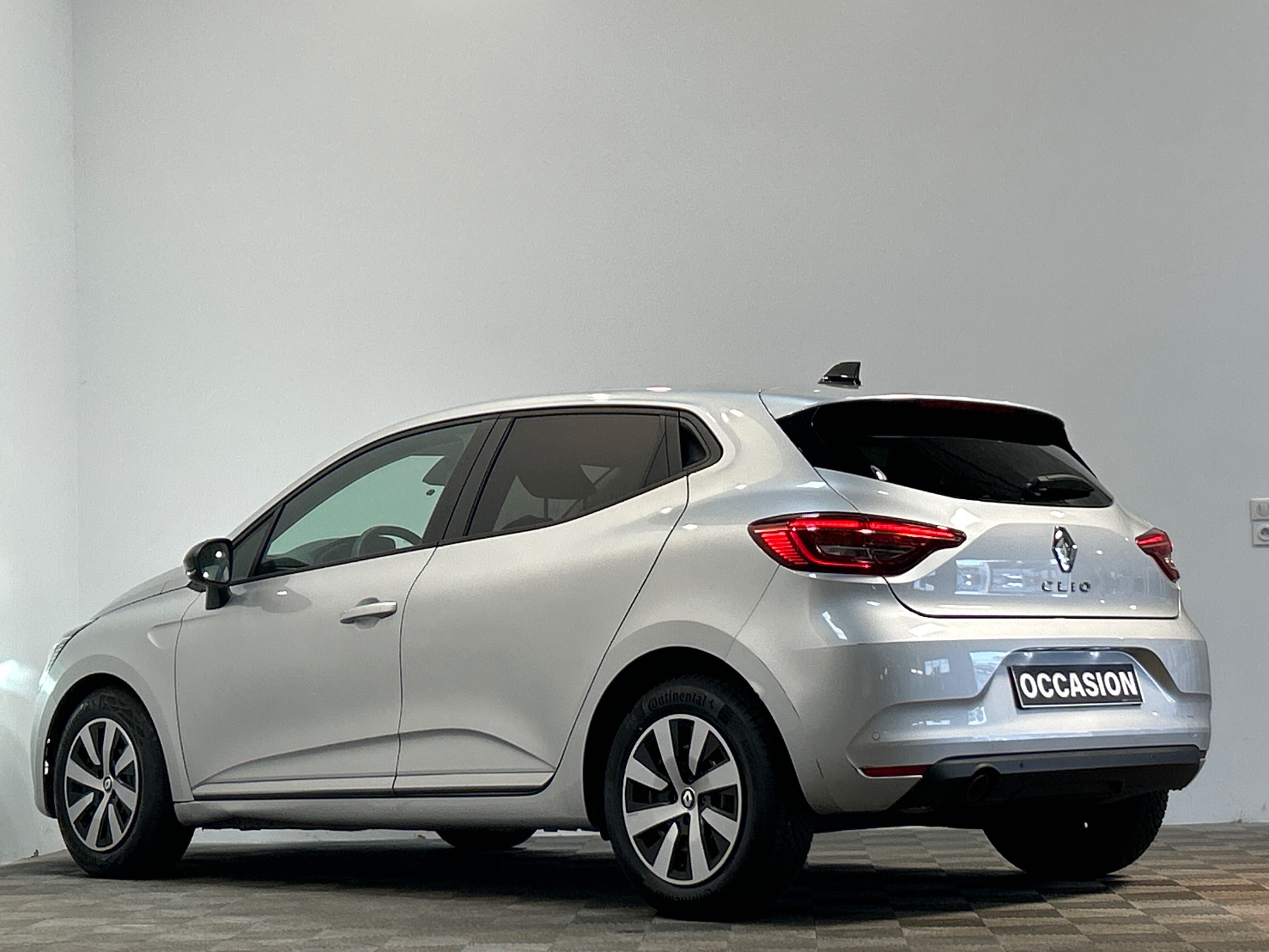 RENAULT CLIO V TCe 90 Equilibre