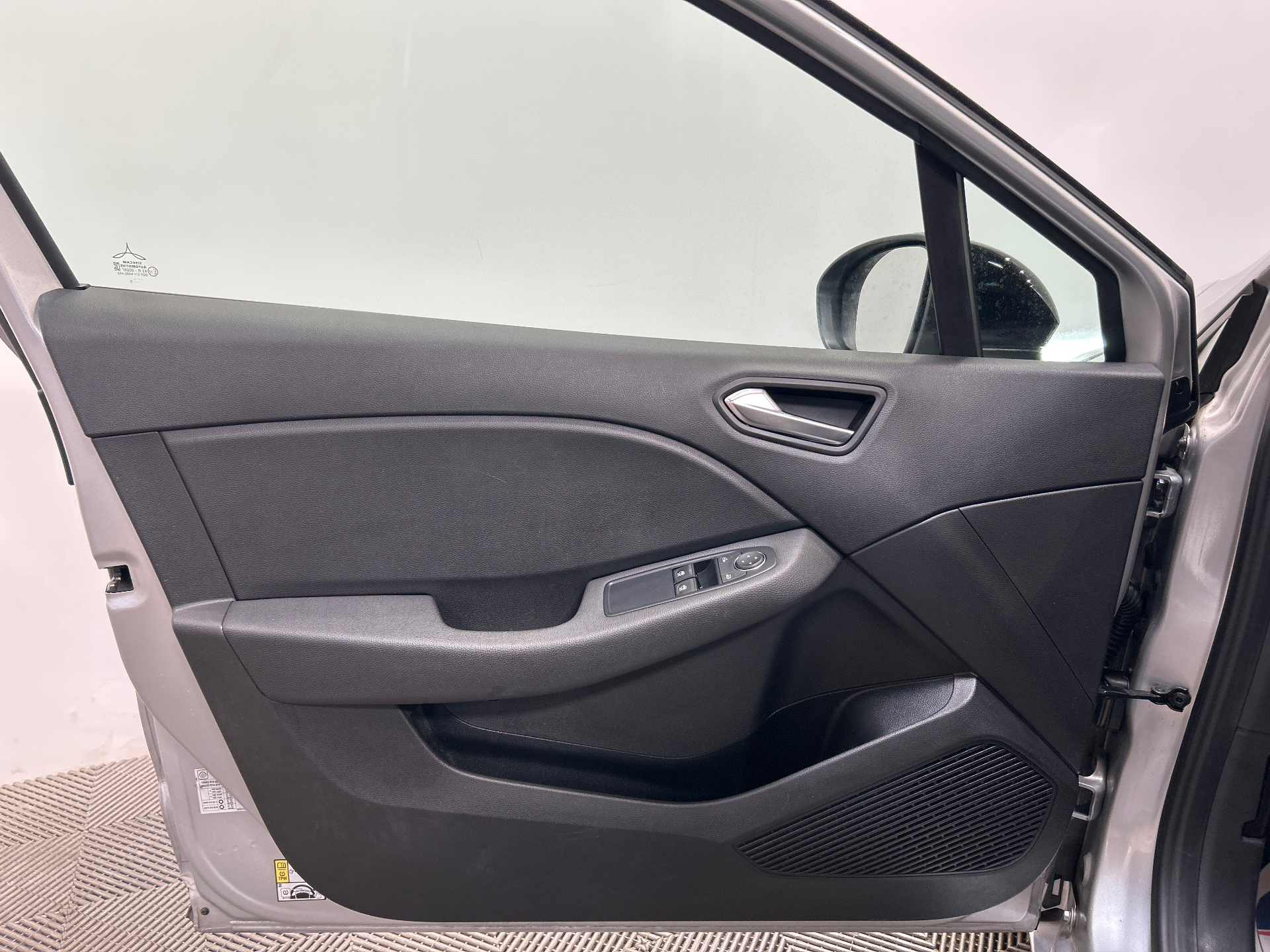 RENAULT CLIO V TCe 90 Equilibre