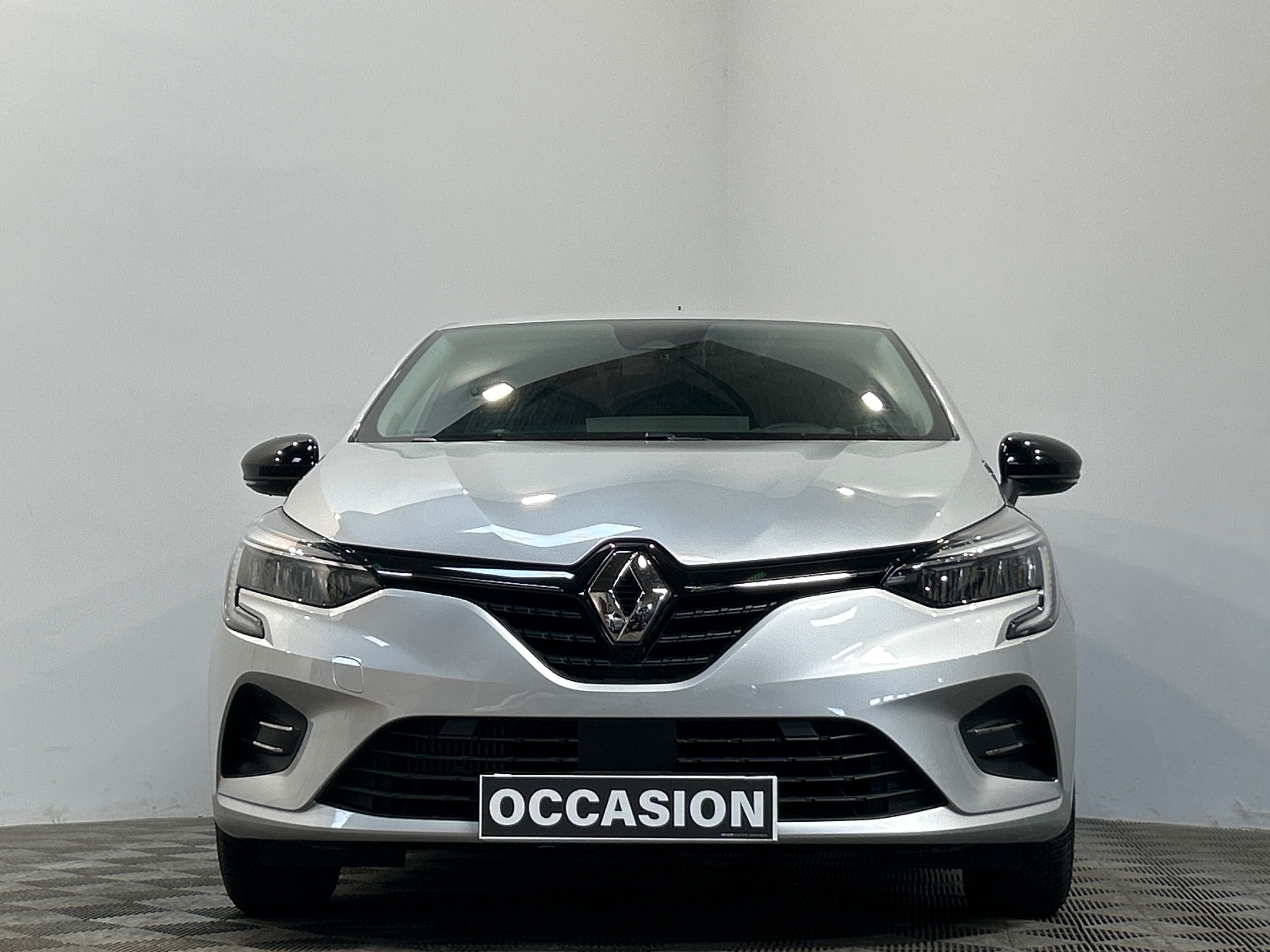 RENAULT CLIO V TCe 90 Equilibre
