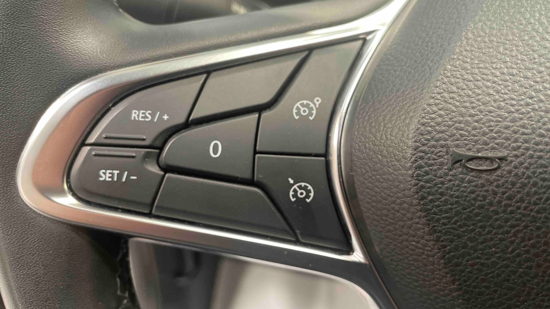RENAULT CAPTUR TCe 90 Techno