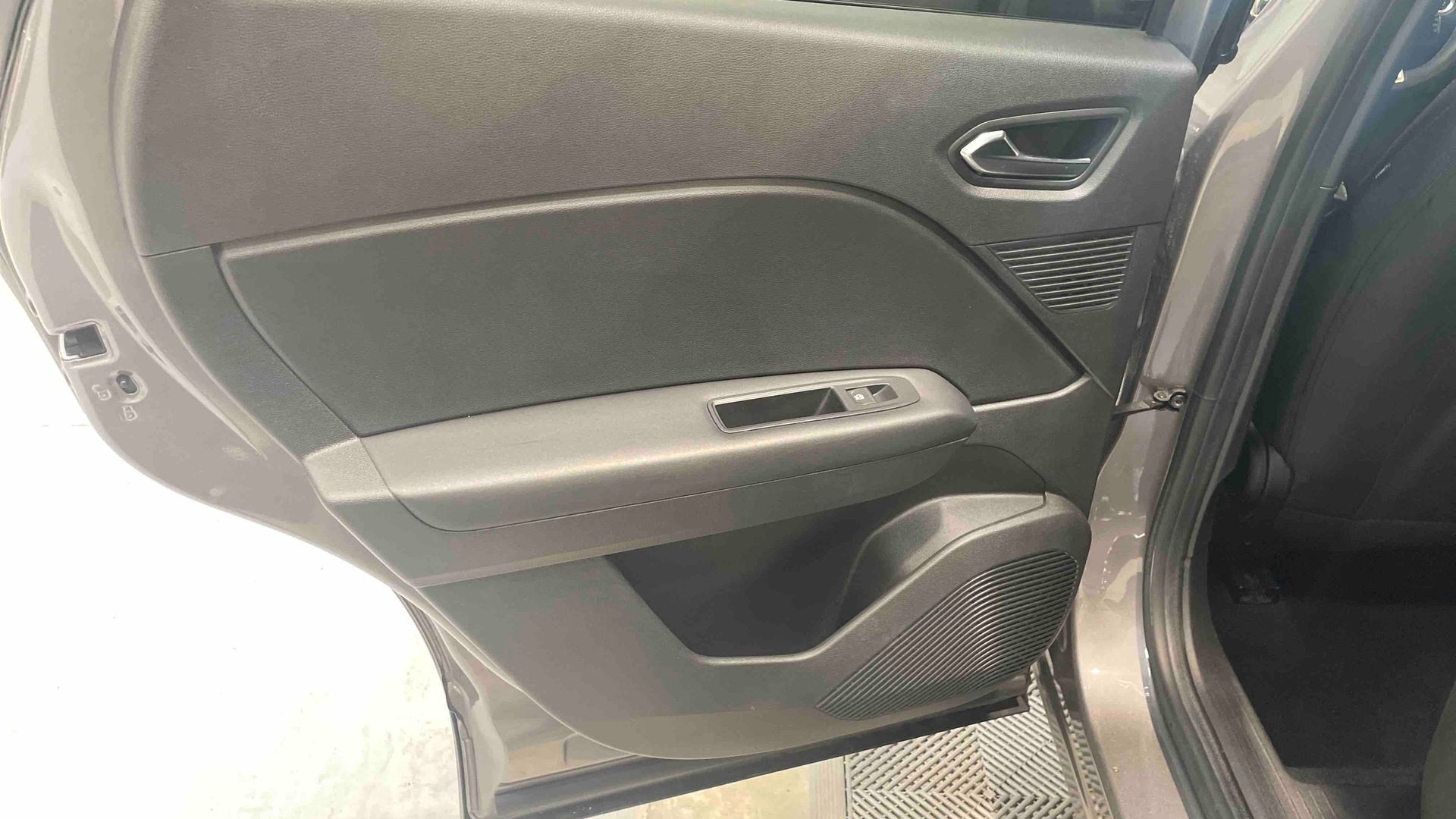 RENAULT CAPTUR TCe 90 Evolution - 5P