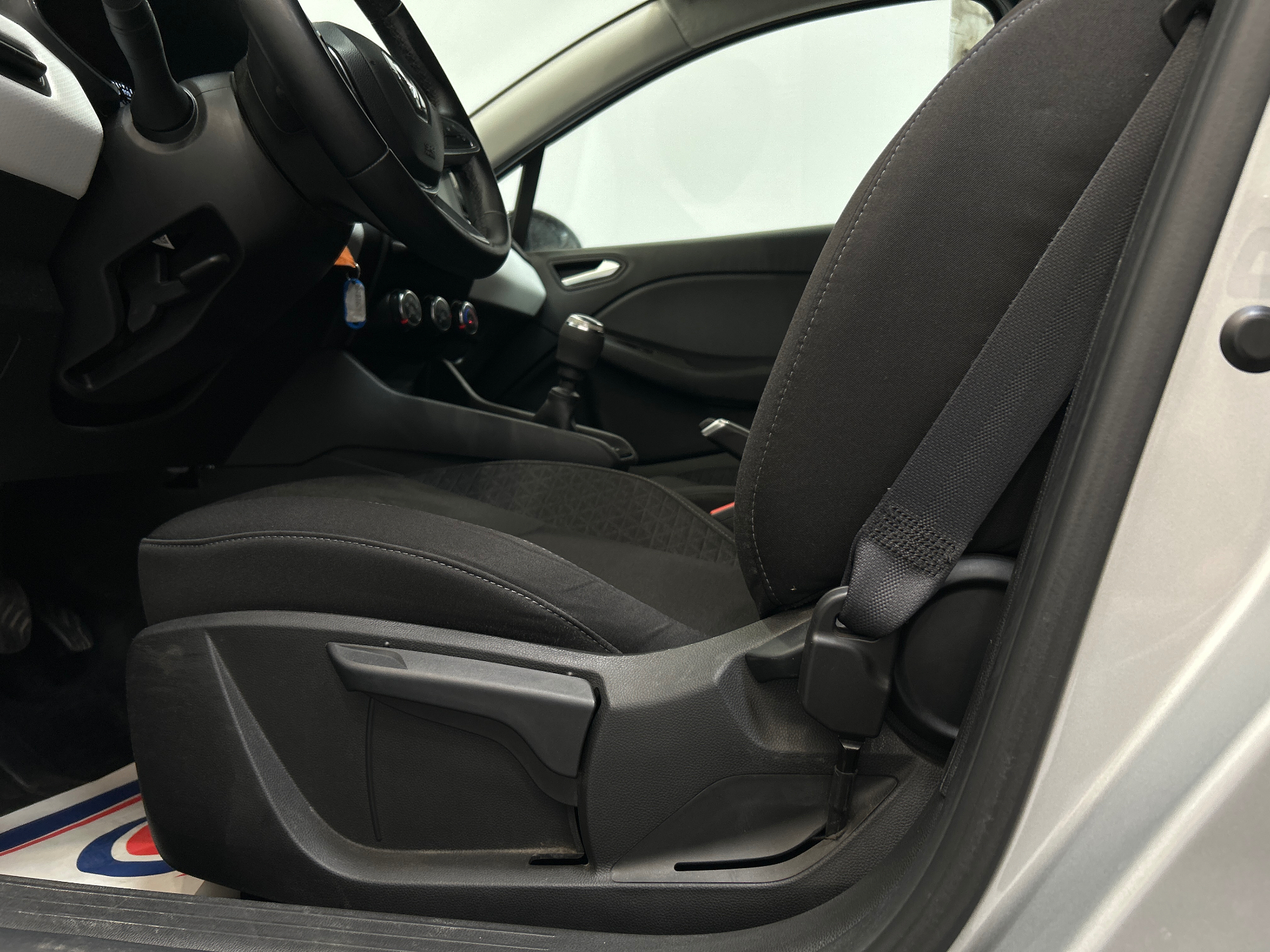 RENAULT CLIO V TCe 90 Equilibre