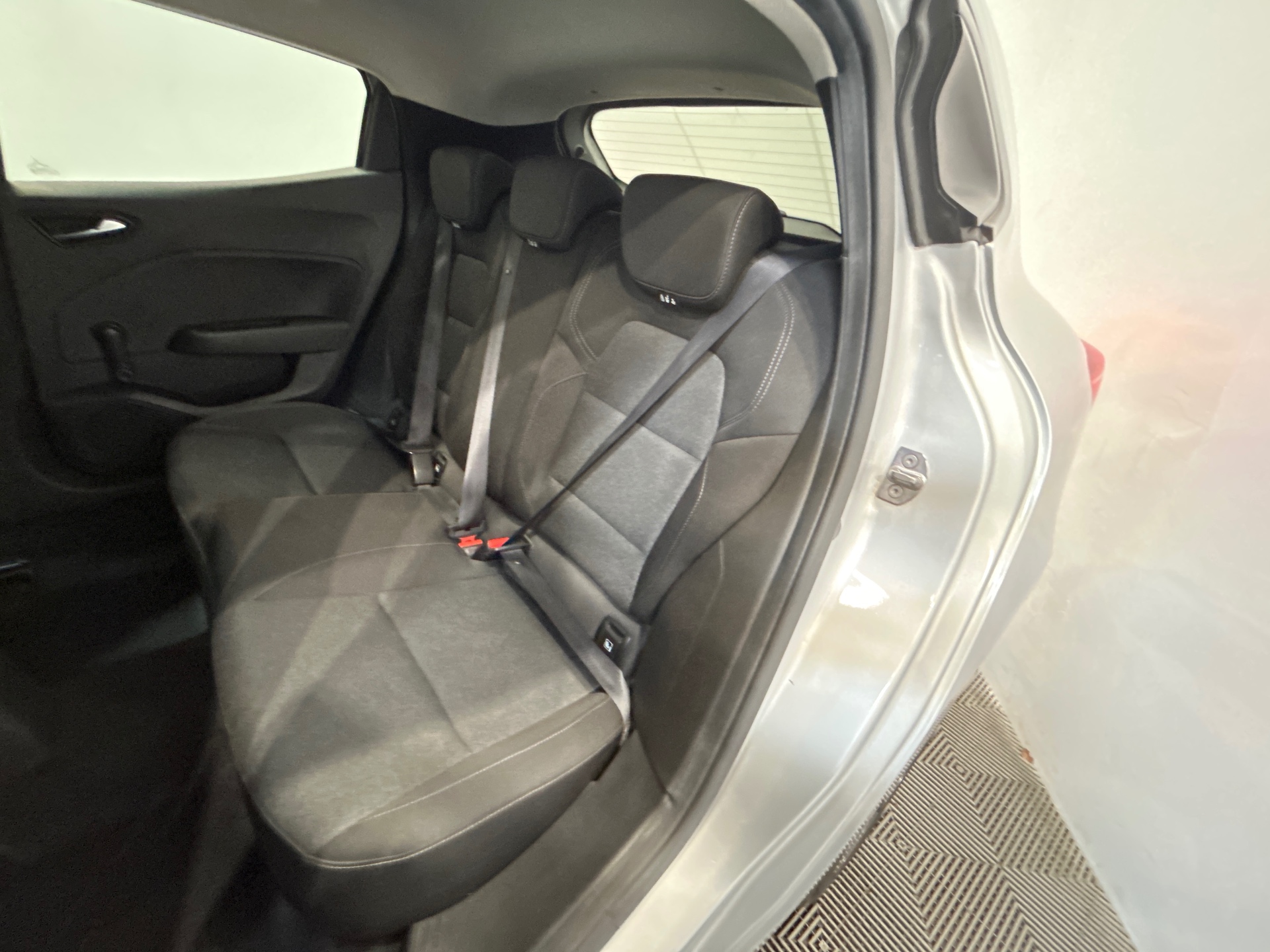 RENAULT CLIO V TCe 90 Equilibre
