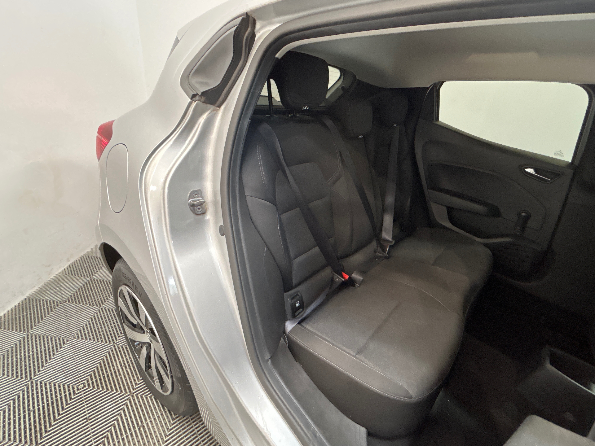RENAULT CLIO V TCe 90 Equilibre