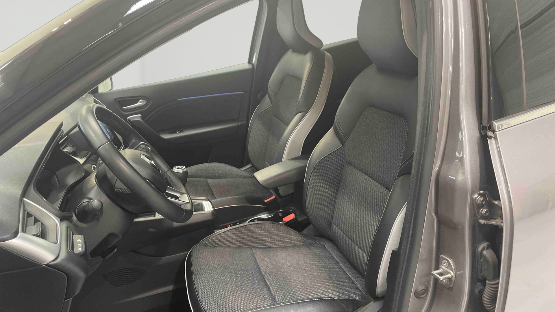 RENAULT CAPTUR TCe 90 Techno