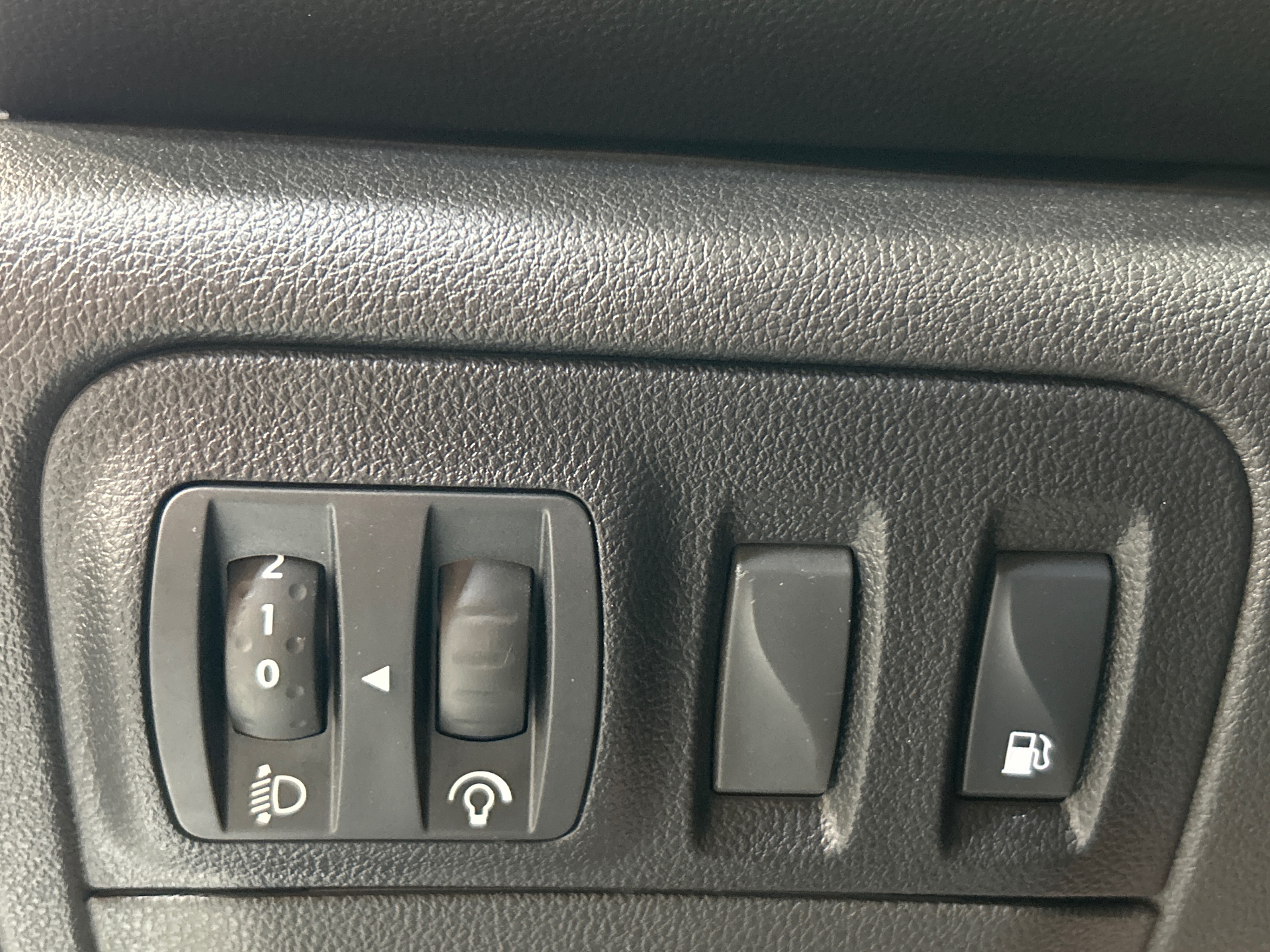 RENAULT MEGANE IV BERLINE evolution E-Tech plug-in hybrid 160
