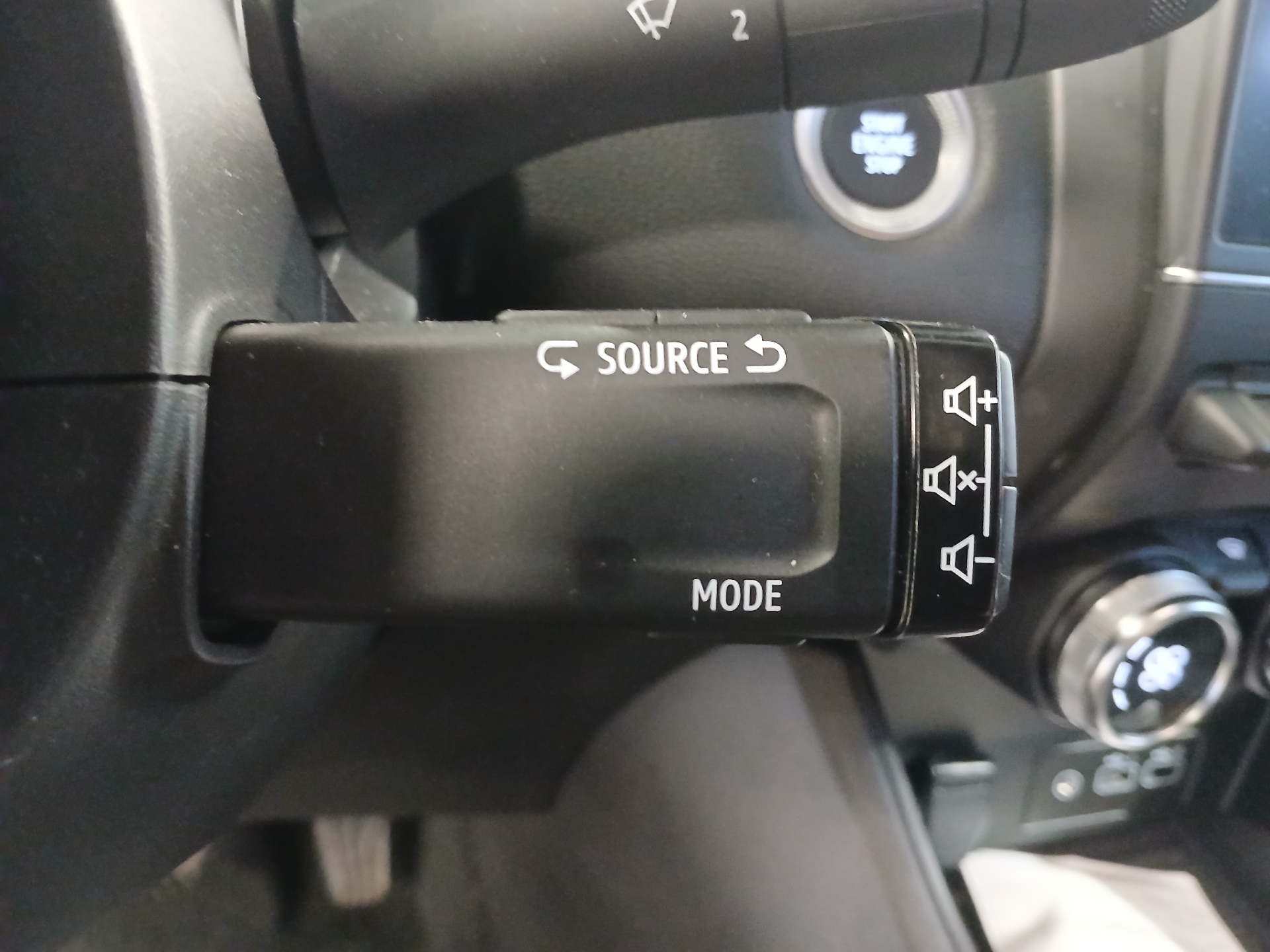 RENAULT CAPTUR techno TCe 90