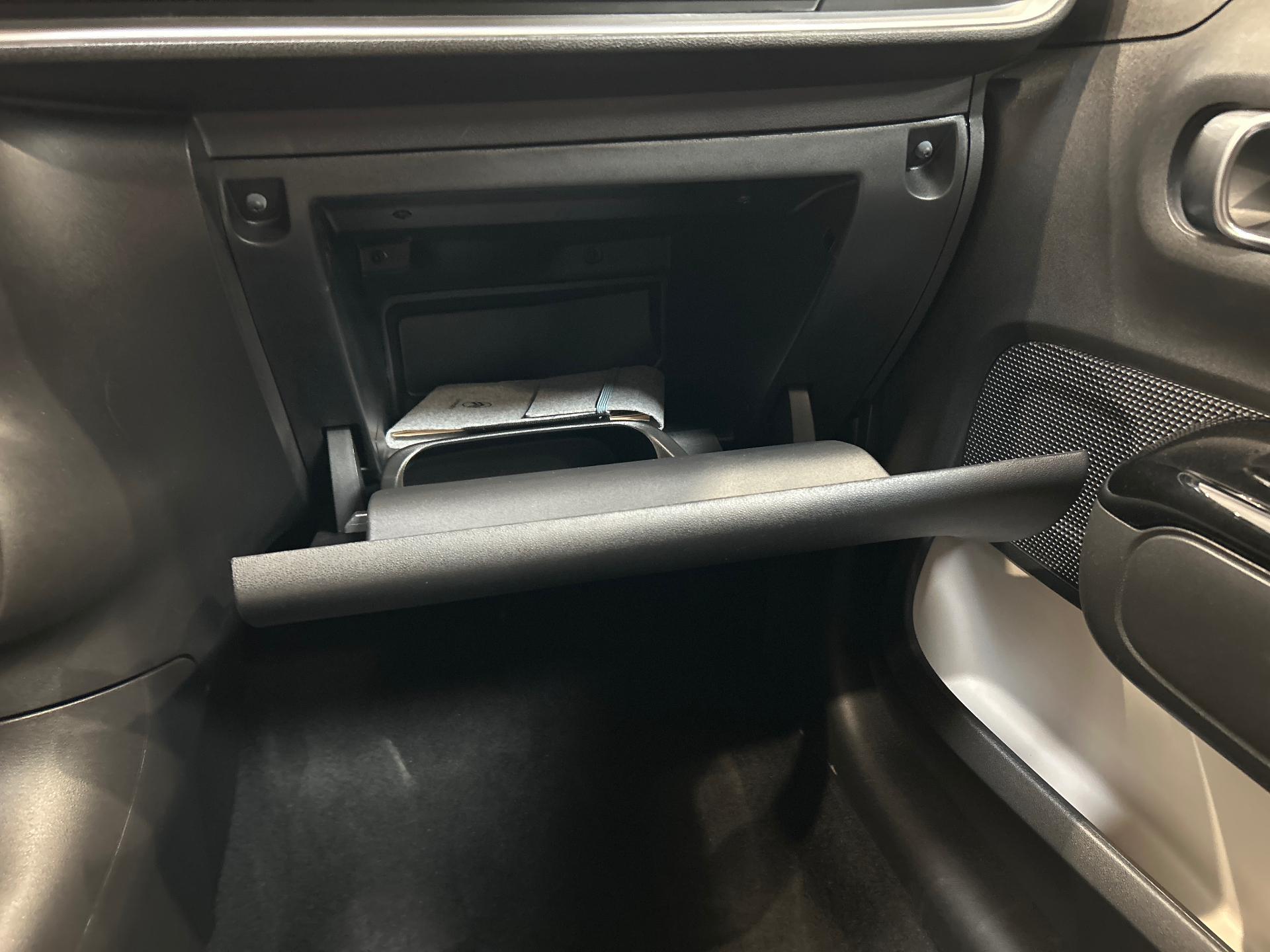 CITROEN C3 PURETECH 110 S&S EAT6 MAX