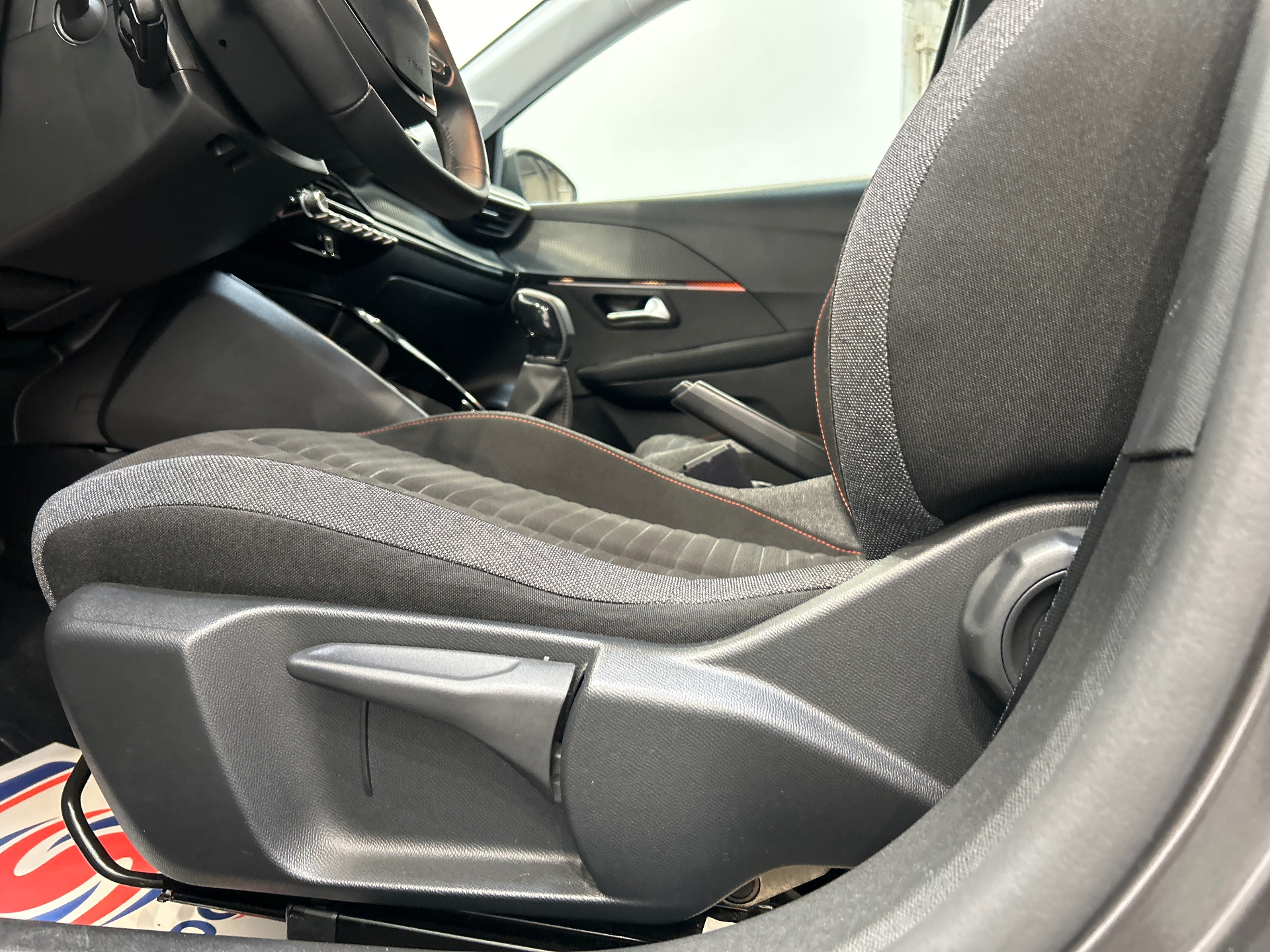PEUGEOT 208 ACTIVE PACK PURETECH 75 S&S BVM5