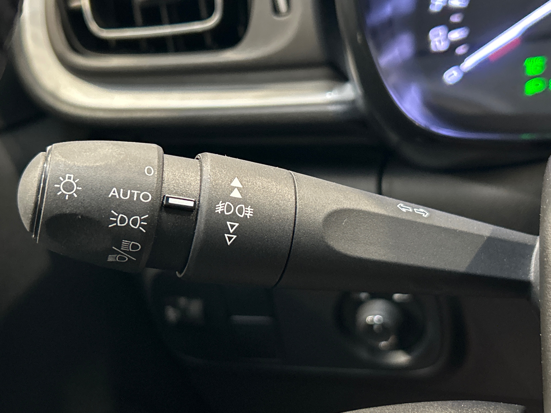 CITROEN C3 PURETECH 110 S&S EAT6 MAX