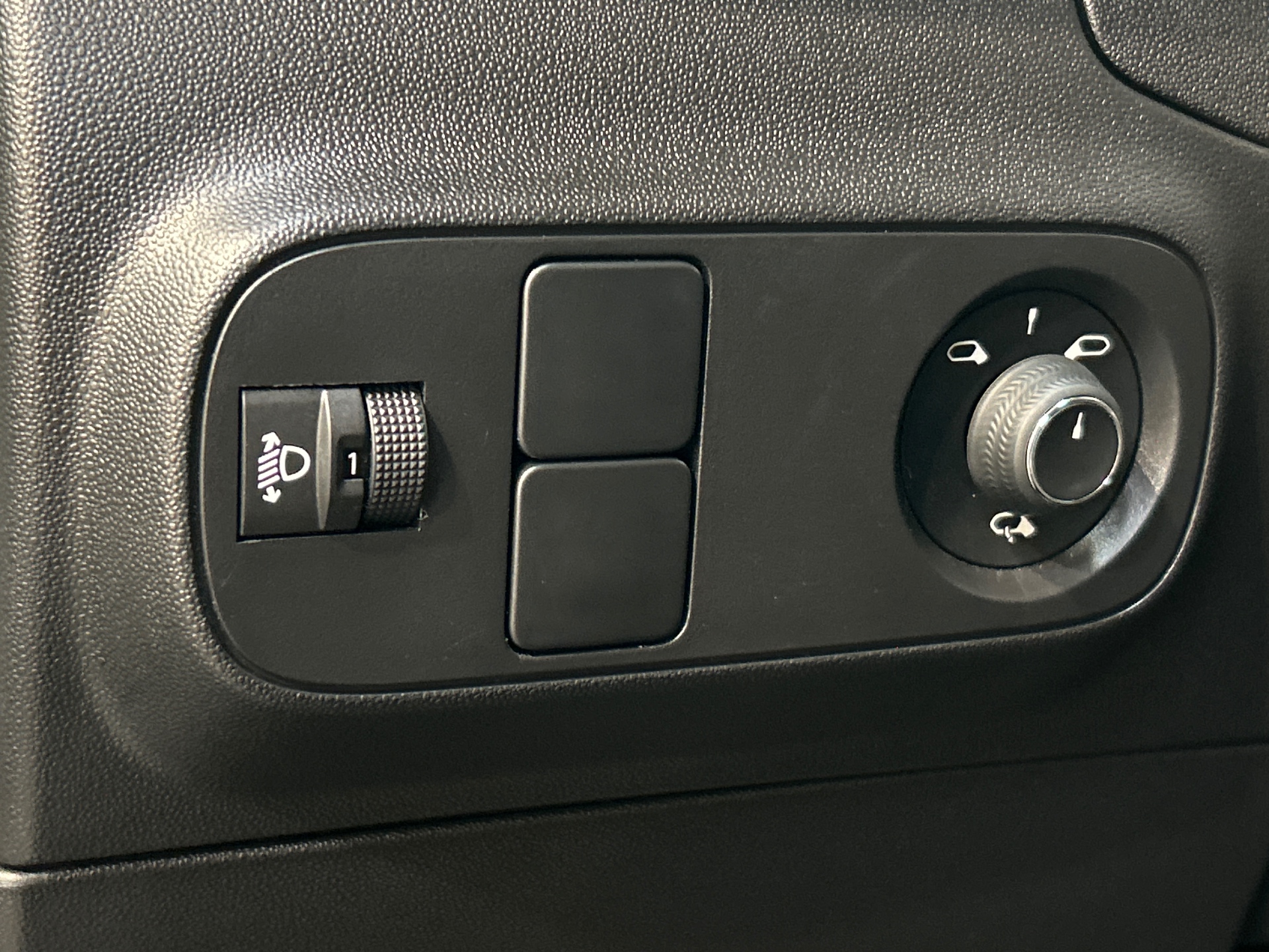 CITROEN C3 PURETECH 110 S&S EAT6 MAX