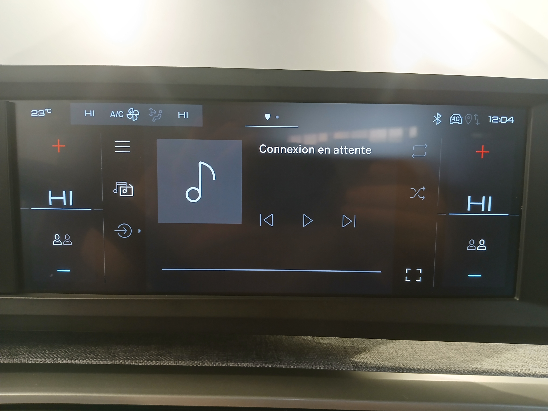 PEUGEOT 5008 Hybrid 145 ch e-DCS6 Allure