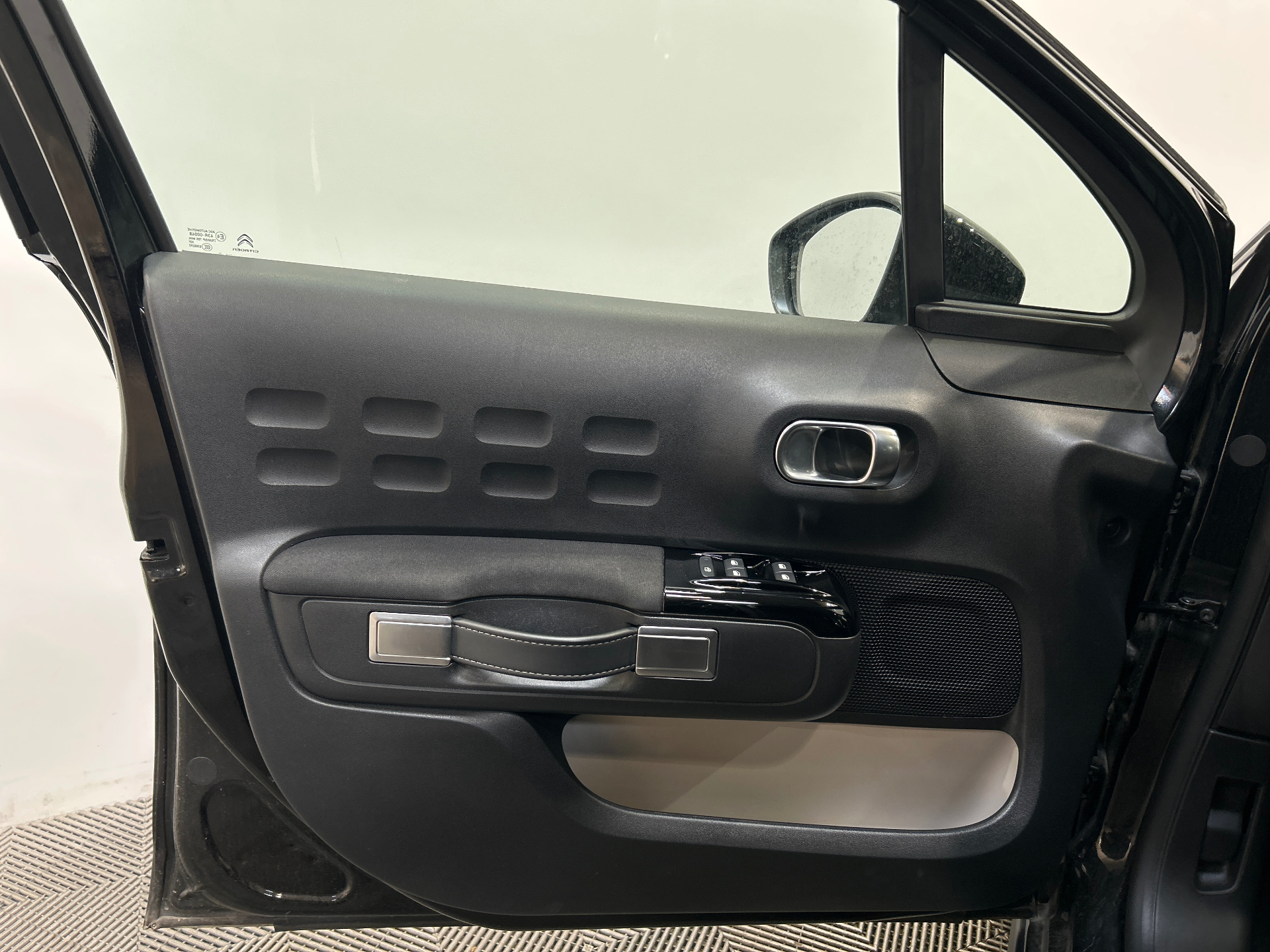CITROEN C3 PURETECH 110 S&S EAT6 MAX
