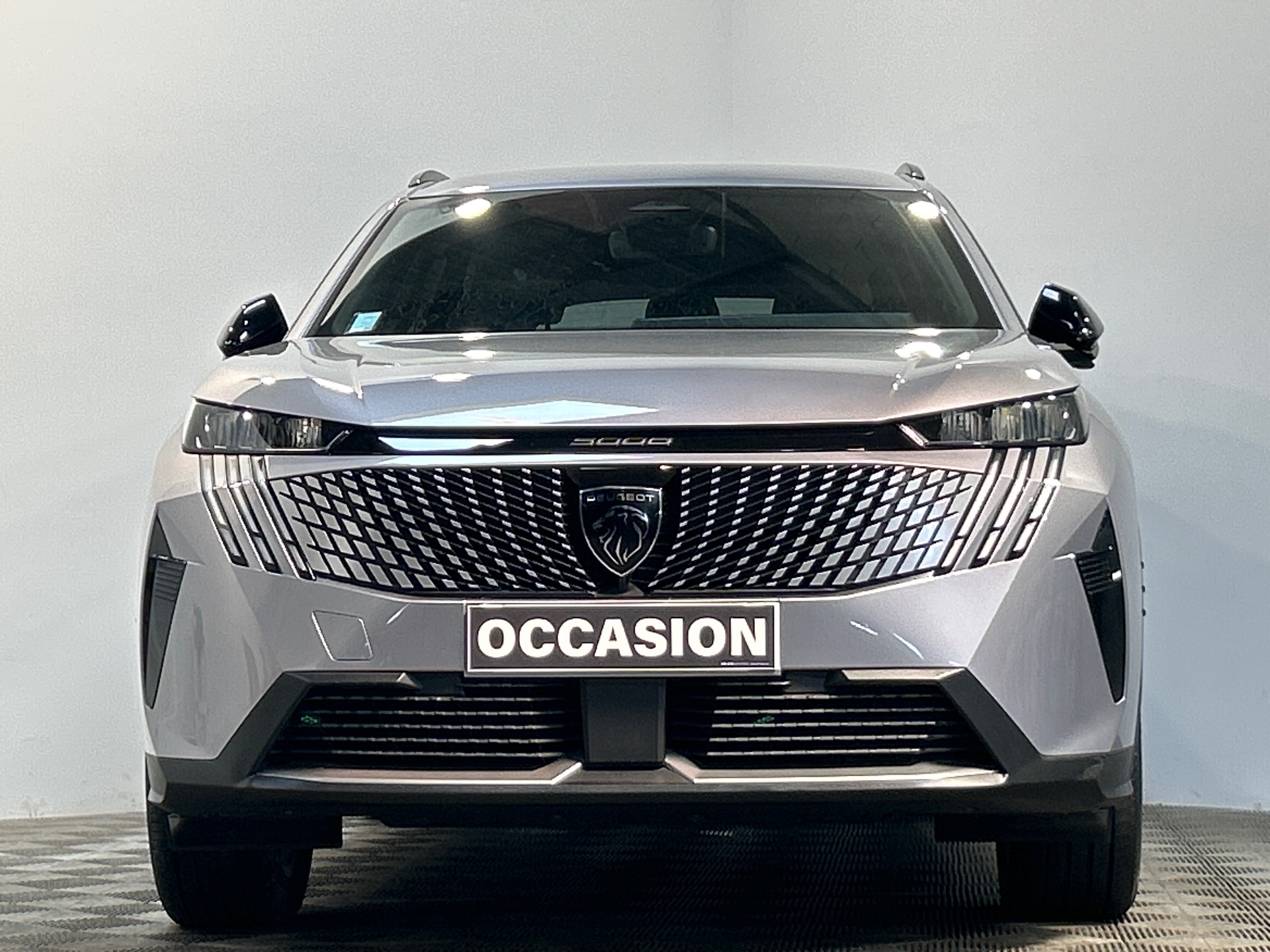 PEUGEOT 5008 Hybrid 145 ch e-DCS6 Allure