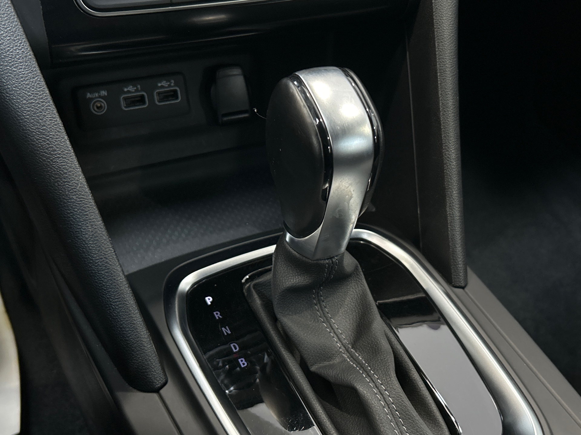 RENAULT MEGANE IV BERLINE evolution E-Tech plug-in hybrid 160
