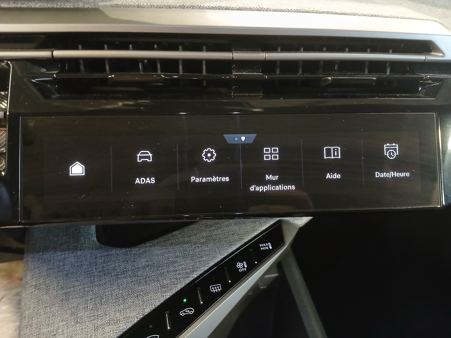 PEUGEOT 3008 Hybrid 145 e-DCS6 Allure
