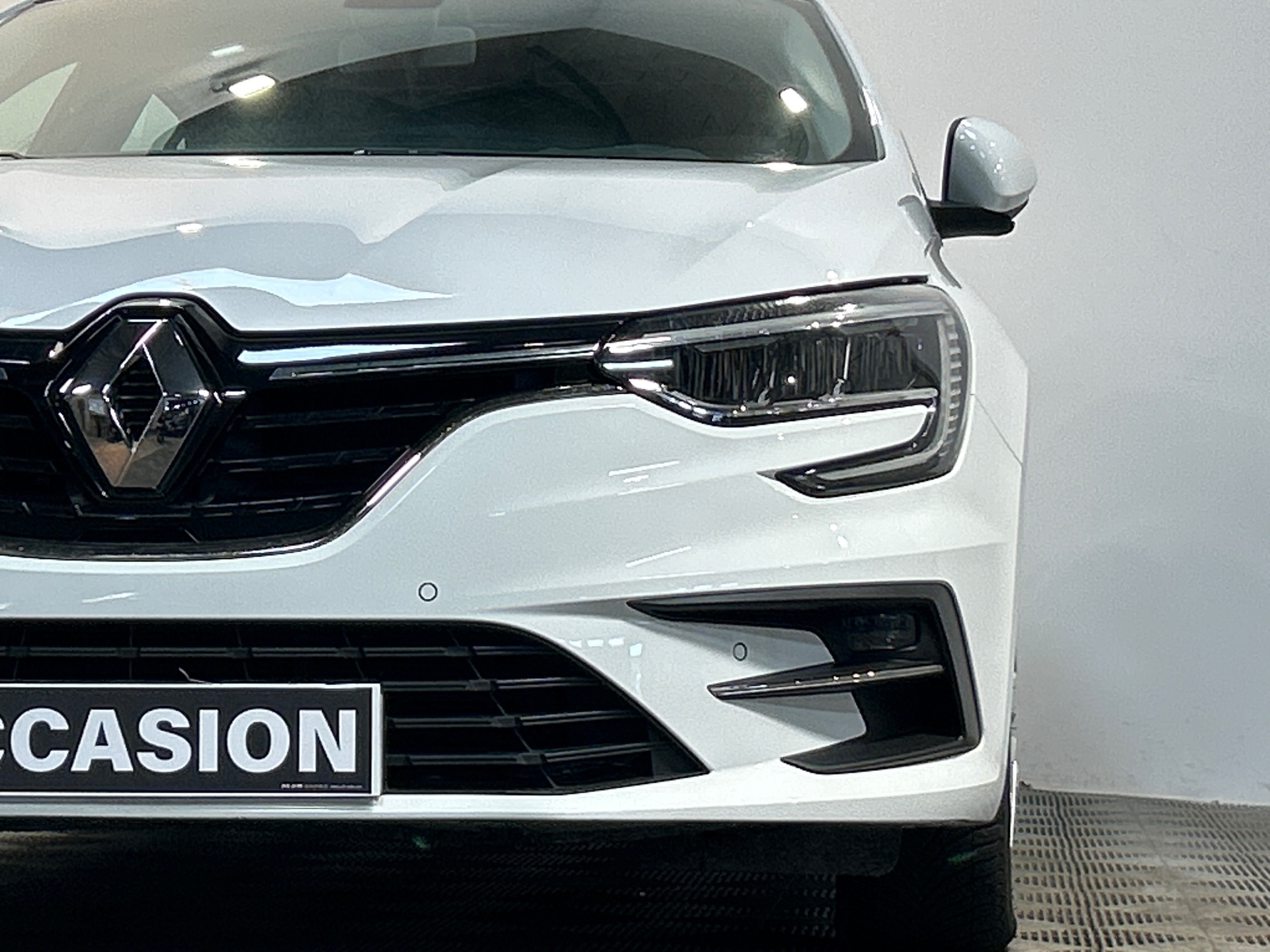 RENAULT MEGANE IV BERLINE evolution E-Tech plug-in hybrid 160