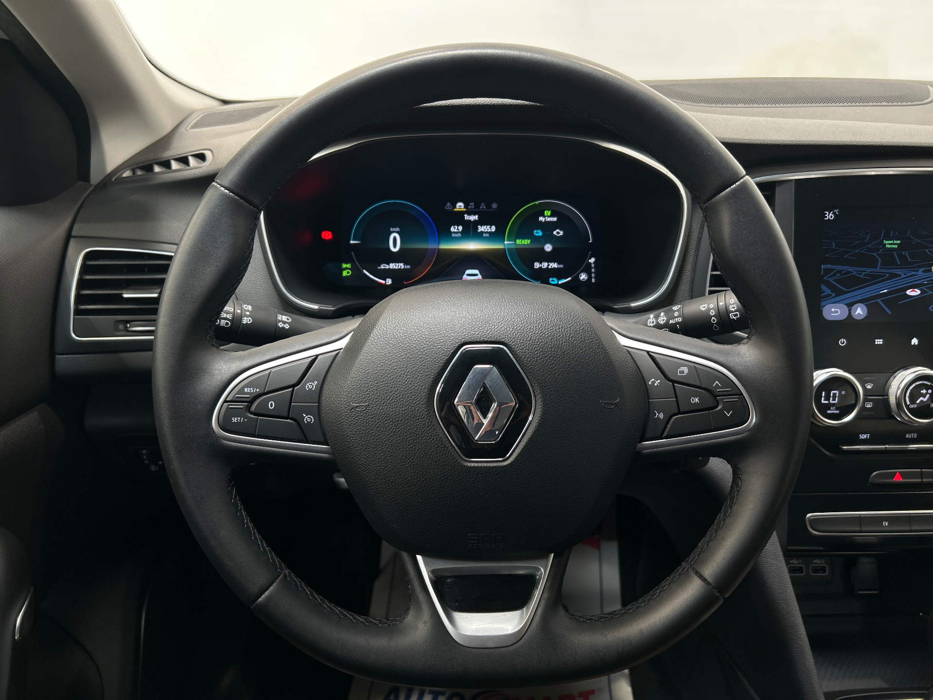RENAULT MEGANE IV BERLINE evolution E-Tech plug-in hybrid 160