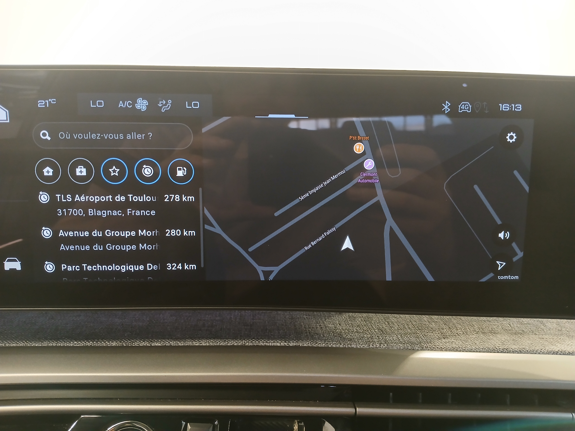 PEUGEOT 5008 Hybrid 145 ch e-DCS6 Allure