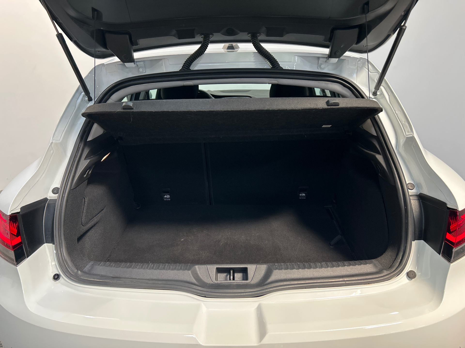 RENAULT MEGANE IV BERLINE evolution E-Tech plug-in hybrid 160