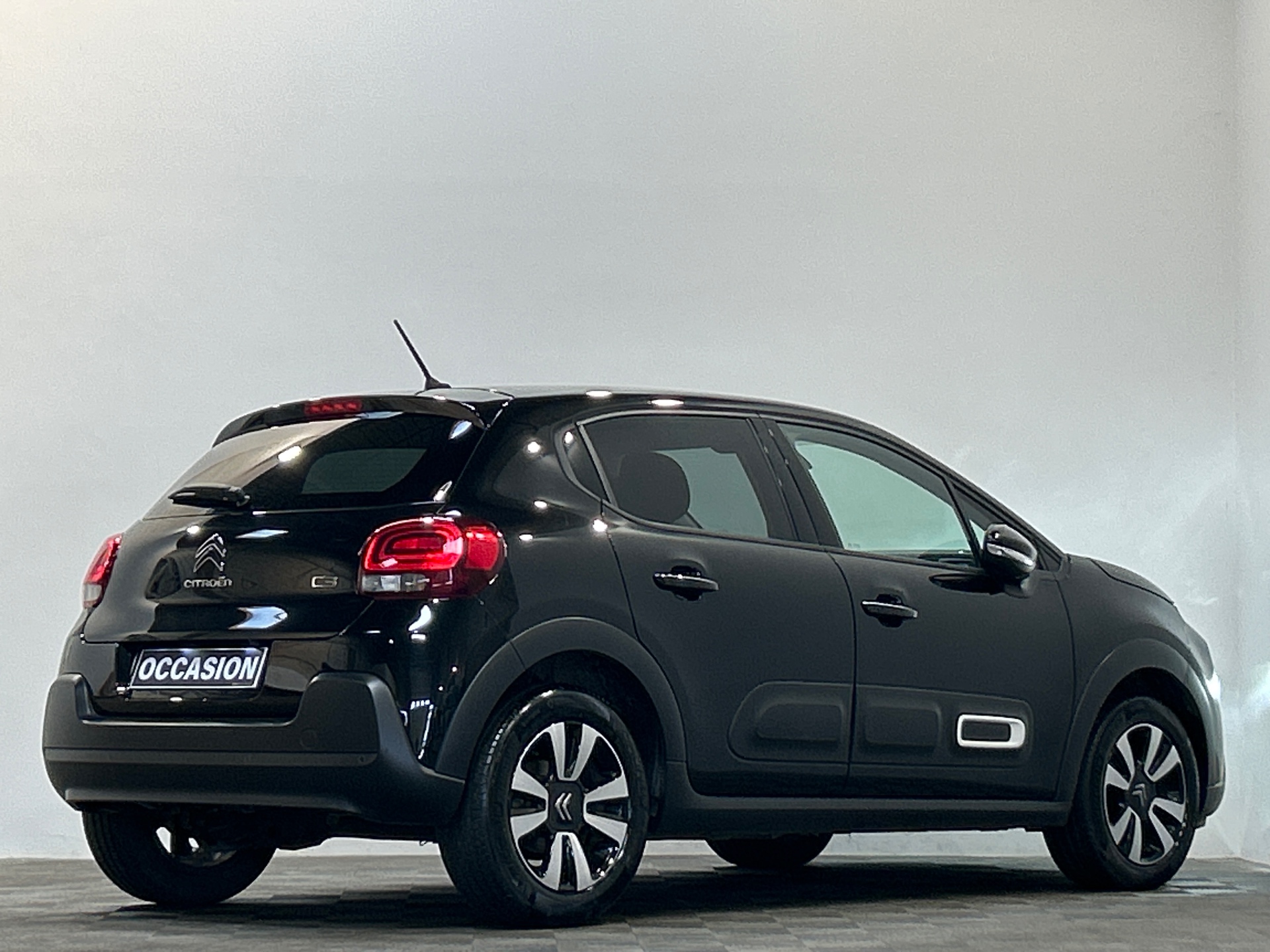 CITROEN C3 PURETECH 110 S&S EAT6 MAX