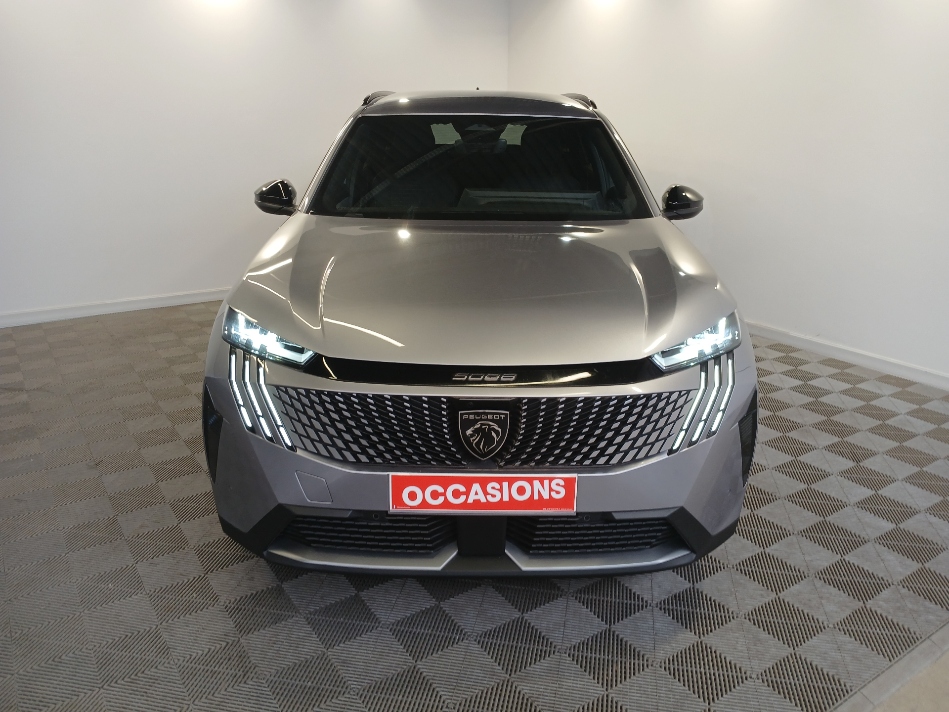PEUGEOT 5008 Hybrid 145 ch e-DCS6 Allure