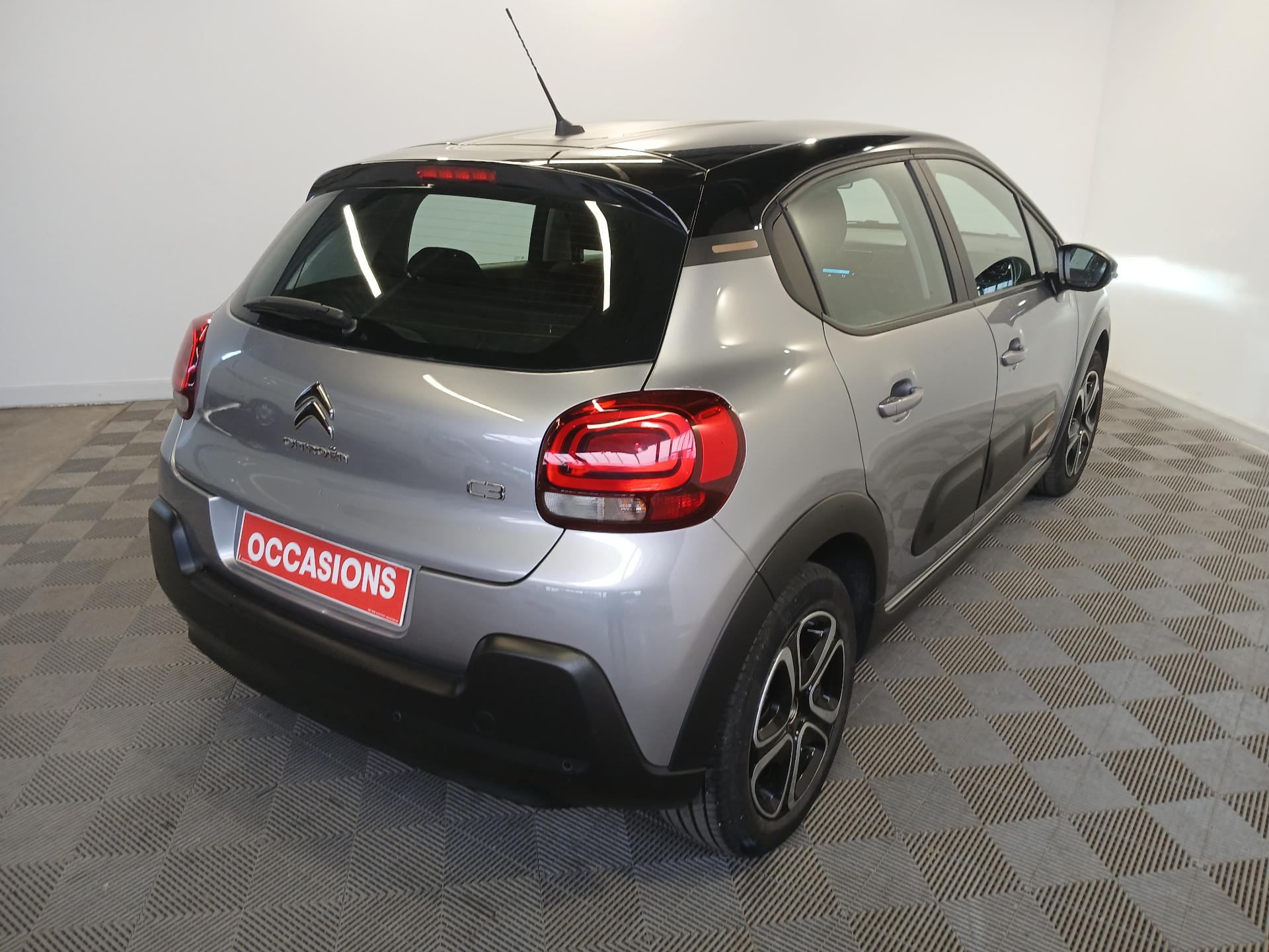 CITROEN C3 PTECH 110 S&S BVM6 C SERIES