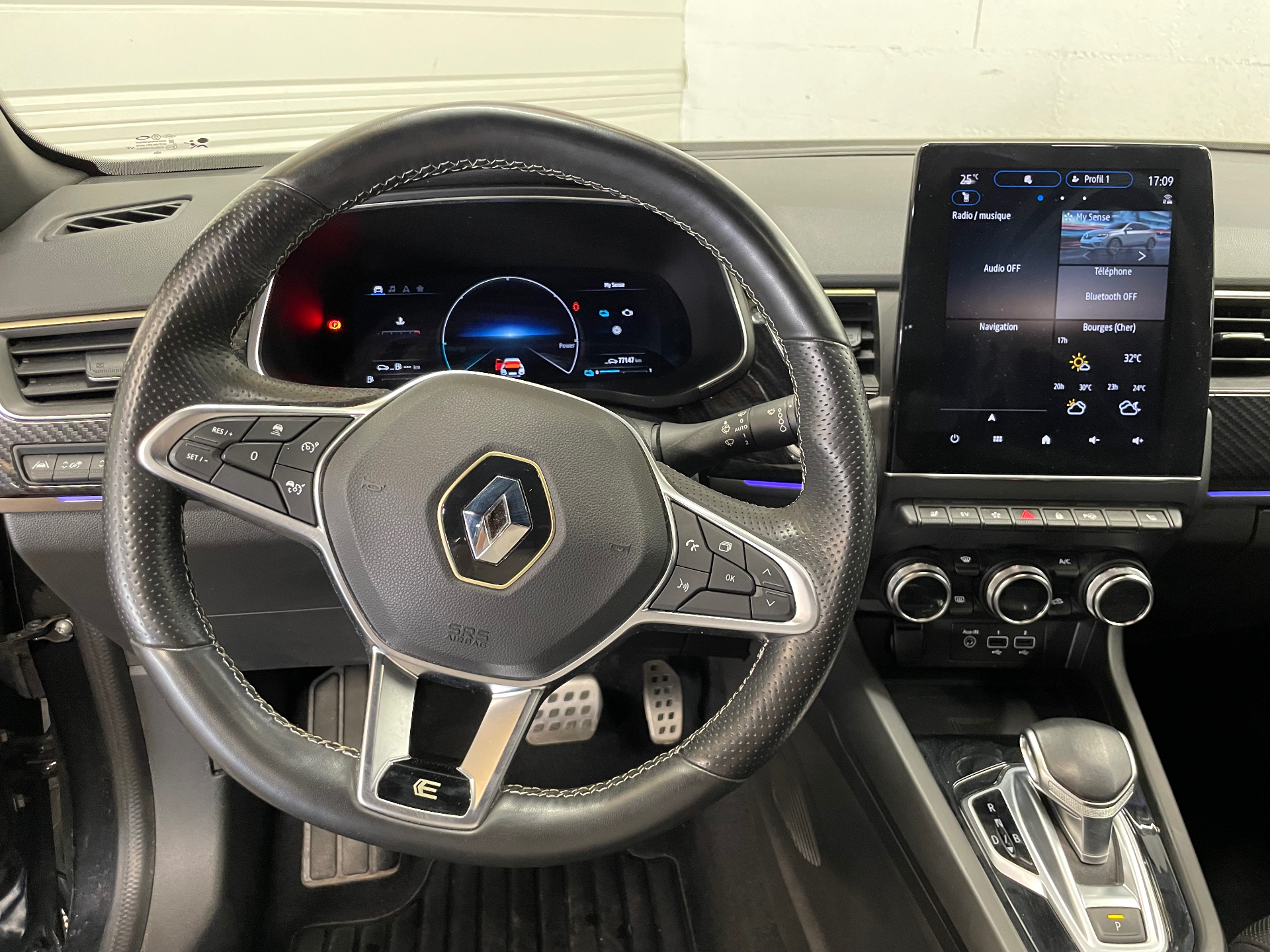 RENAULT ARKANA E-Tech engineered full hybrid 145