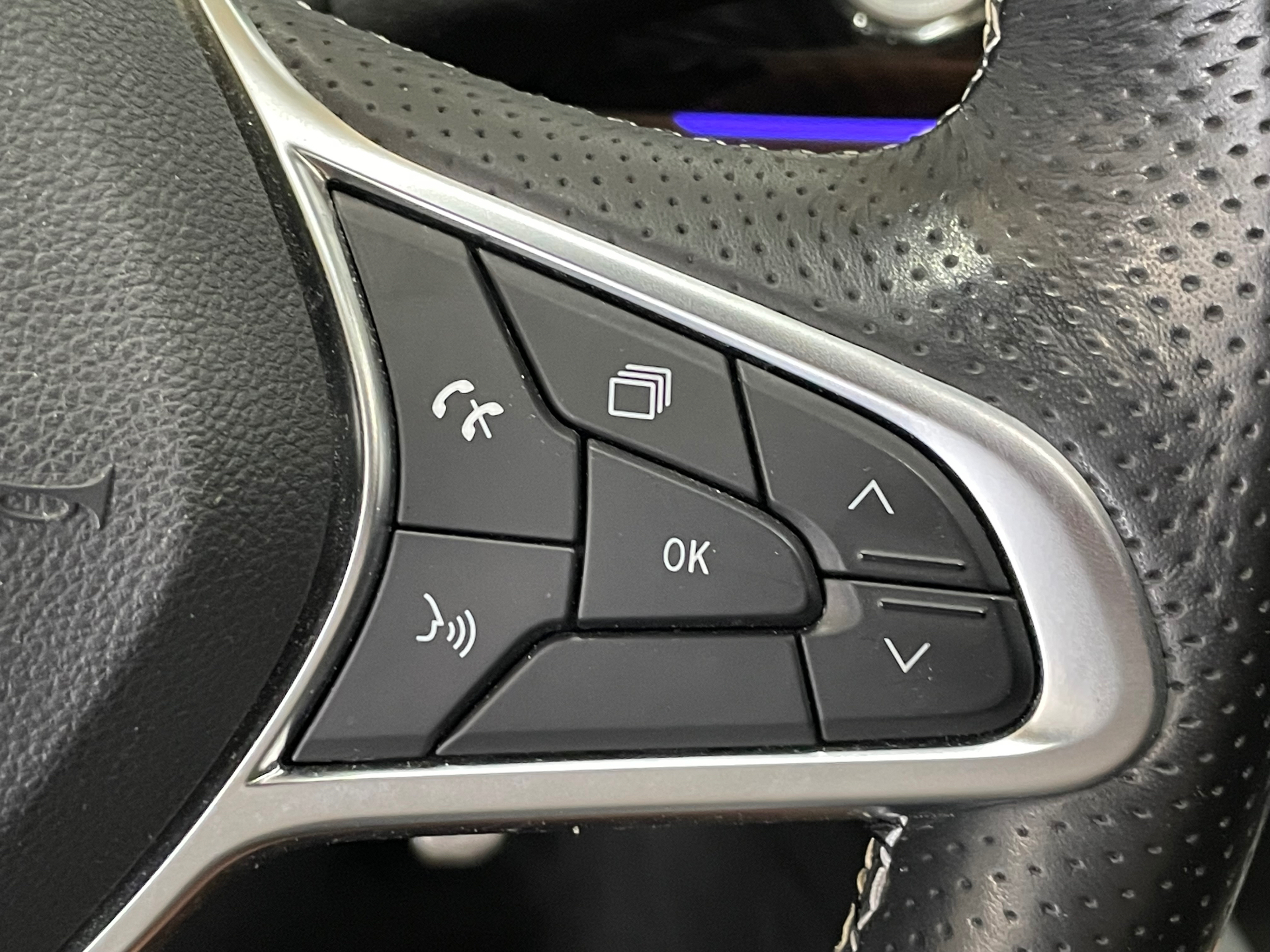 RENAULT ARKANA E-Tech engineered full hybrid 145