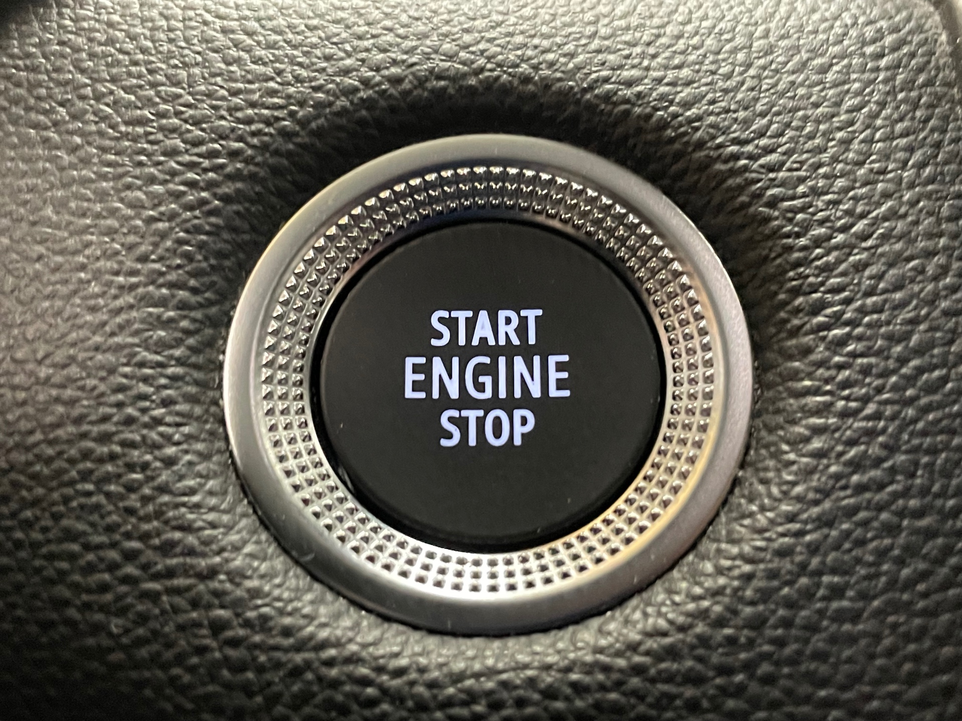 RENAULT CAPTUR E-Tech hybride rechargeable 160 Techno