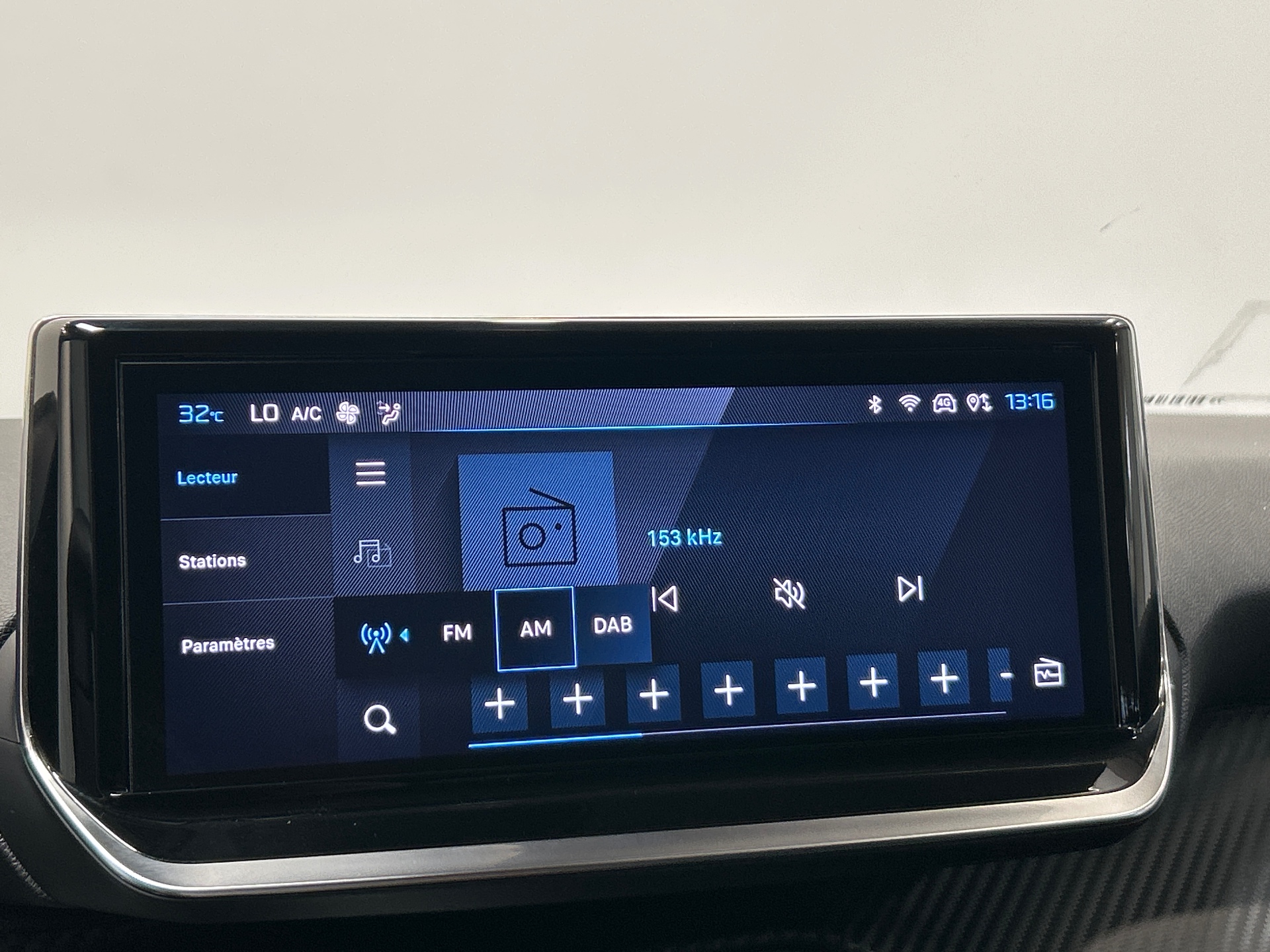 PEUGEOT 208 ALLURE PURETECH 100 S&S BVM6