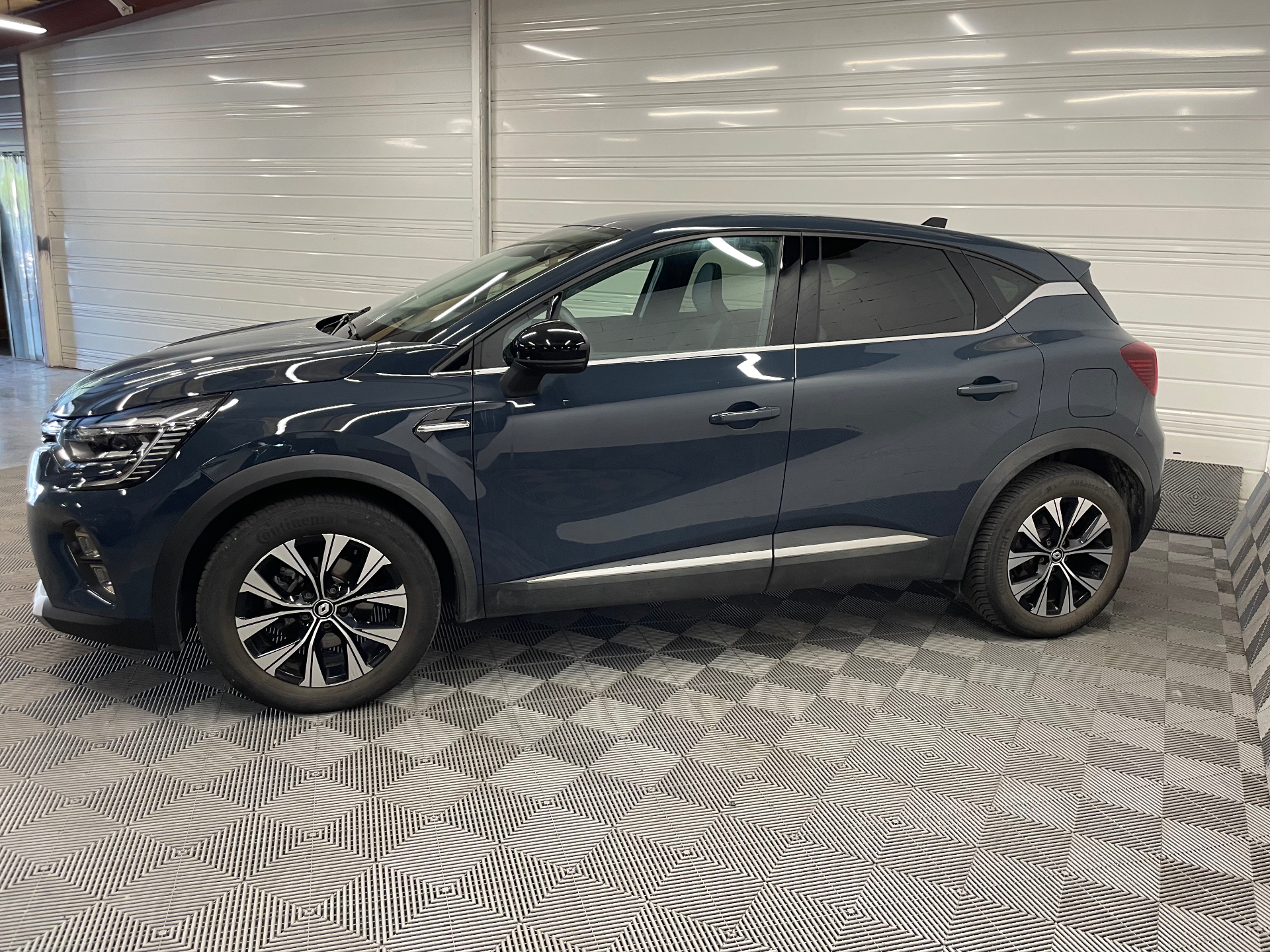 RENAULT CAPTUR techno E-Tech hybride rechargeable 160