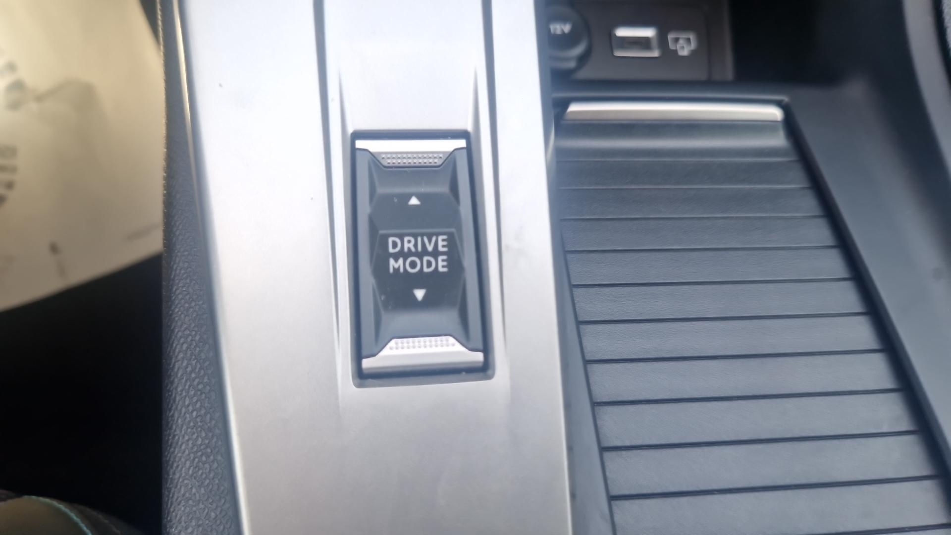PEUGEOT 408 Hybrid 136 e-DCS6 Allure