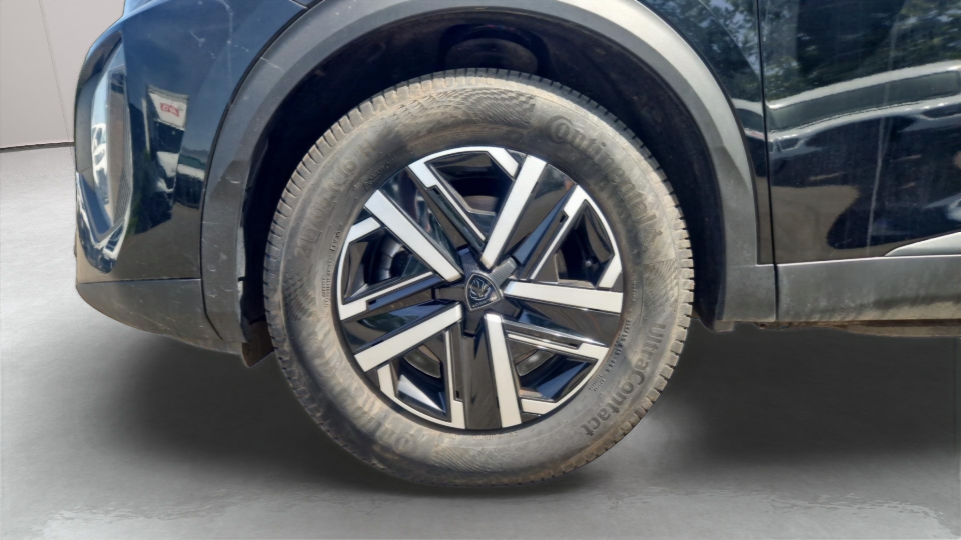 PEUGEOT 2008 Hybrid 145 e-DCS6 Style