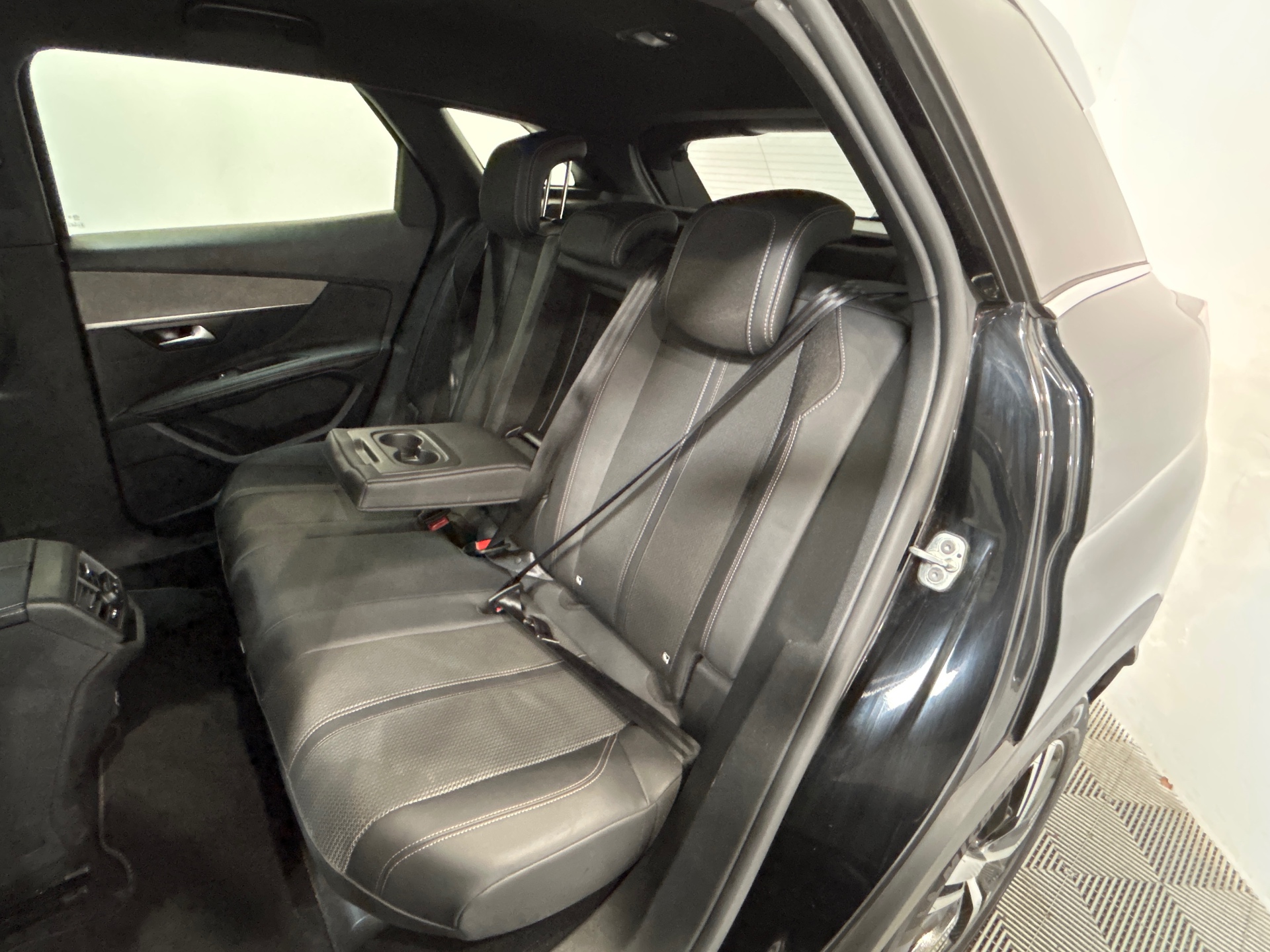 PEUGEOT 3008 GT PureTech 130 S&S EAT8