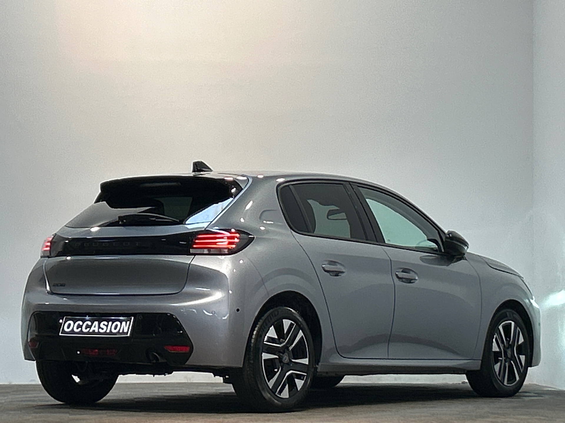 PEUGEOT 208 ALLURE PURETECH 100 S&S BVM6