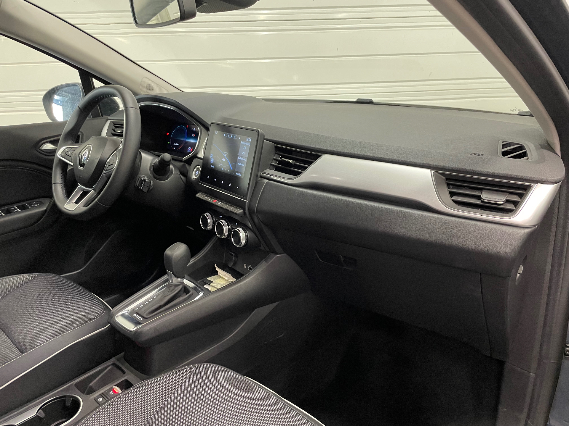 RENAULT CAPTUR techno E-Tech hybride rechargeable 160