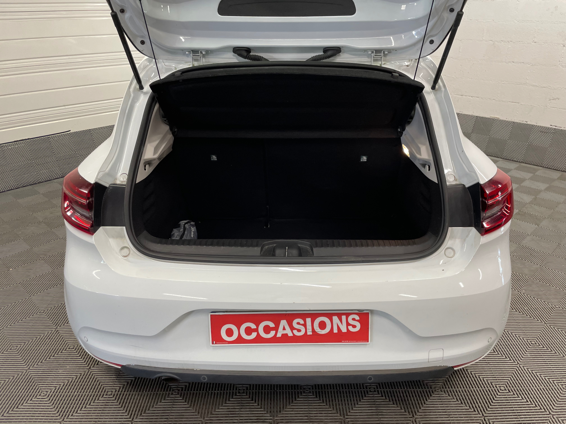 RENAULT CLIO V Blue dCi 85 Business