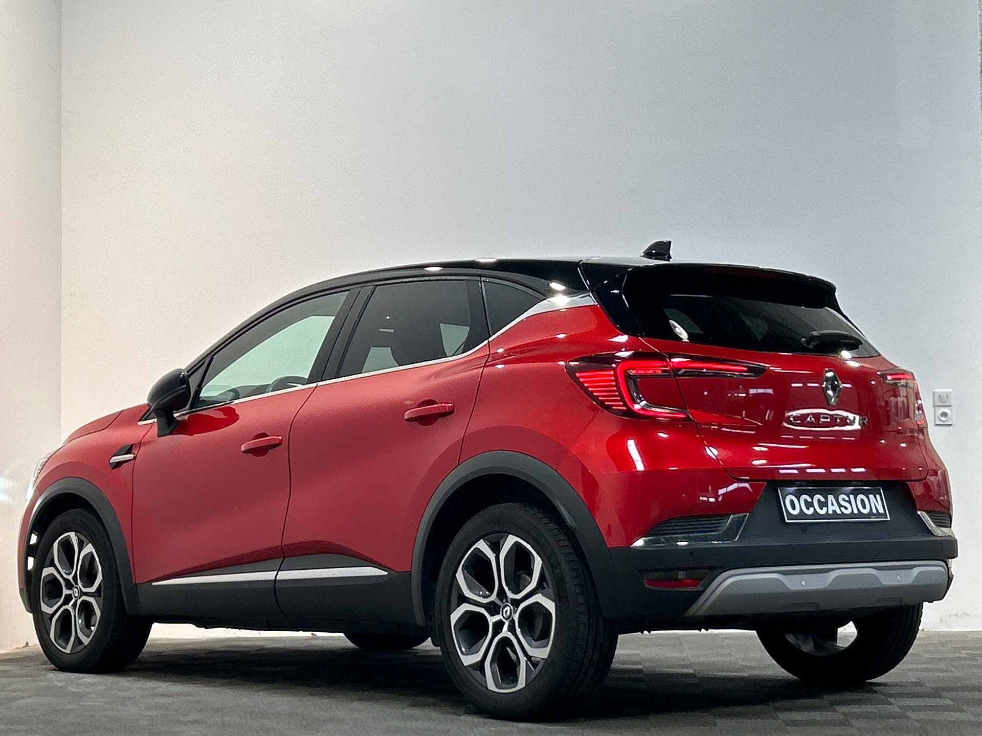 RENAULT CAPTUR techno mild hybrid 160 EDC