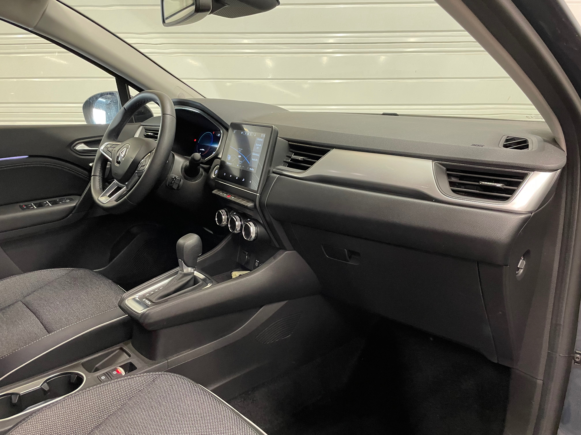RENAULT CAPTUR E-Tech hybride rechargeable 160 Techno